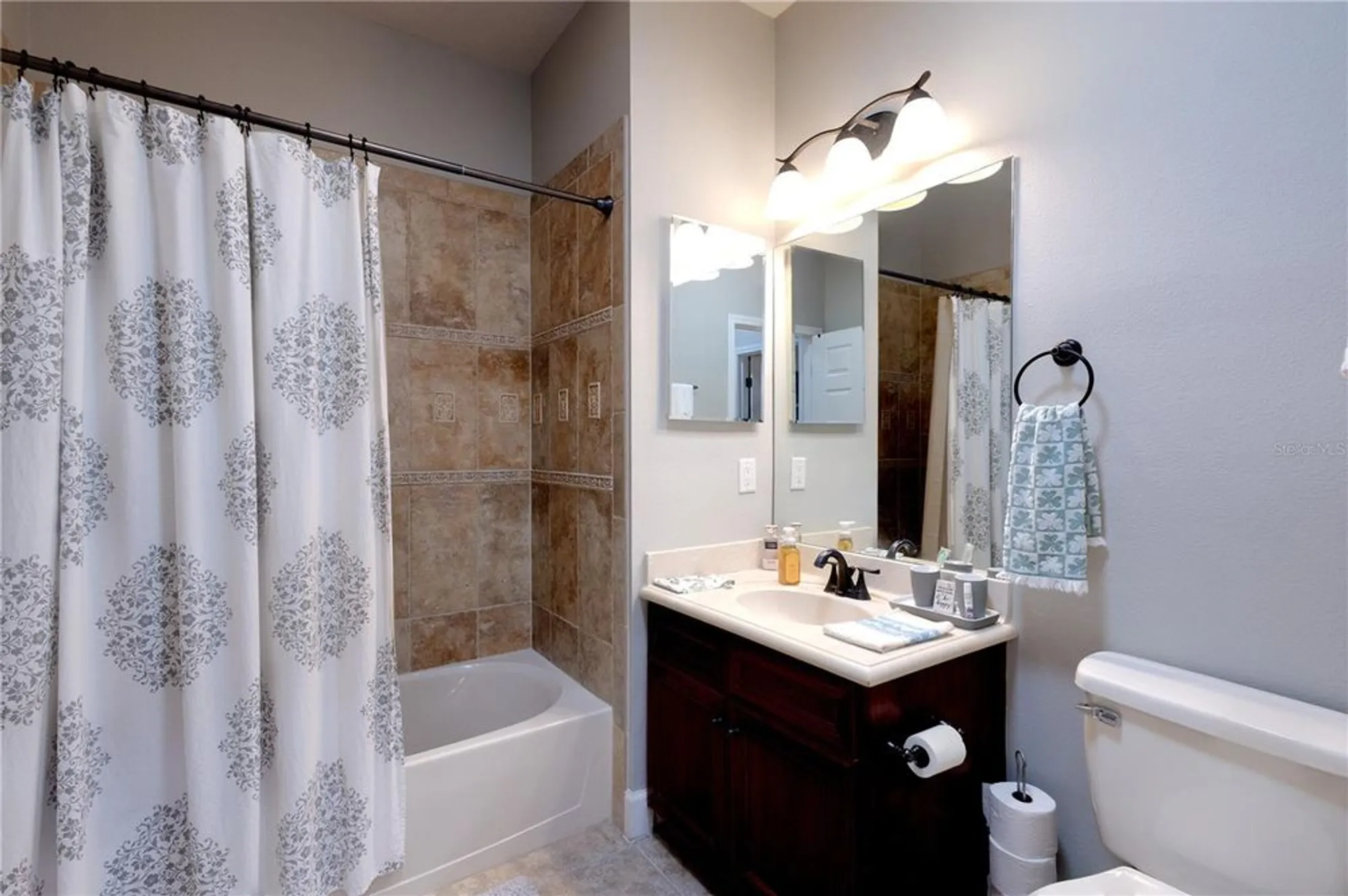 Property Slideshow image 19 of 33 | 1393 kelp ct, North Port, FL, 34289