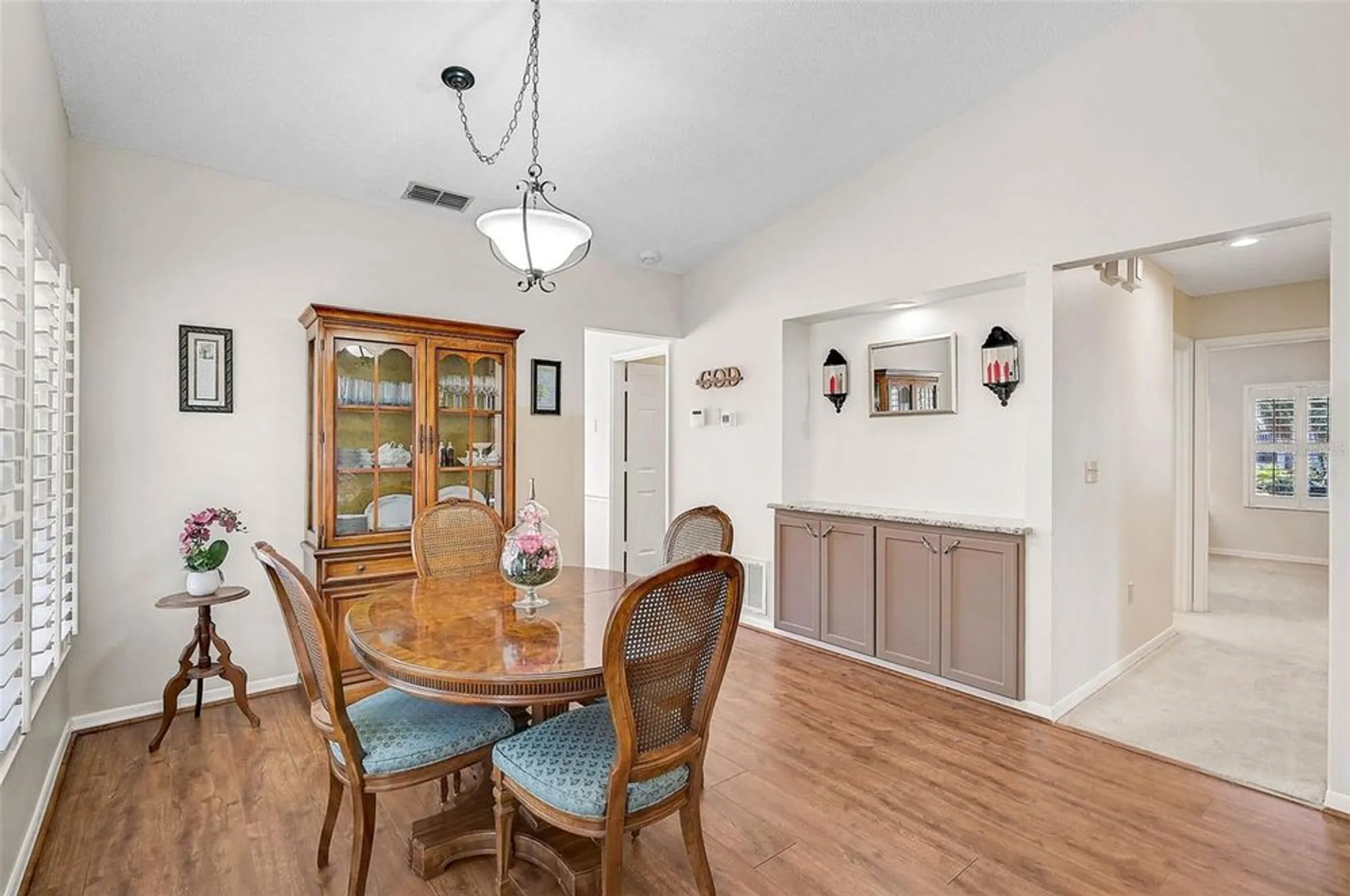 Property Slideshow image 10 of 36 | 7817 pine trace dr # 15, Sarasota, FL, 34243
