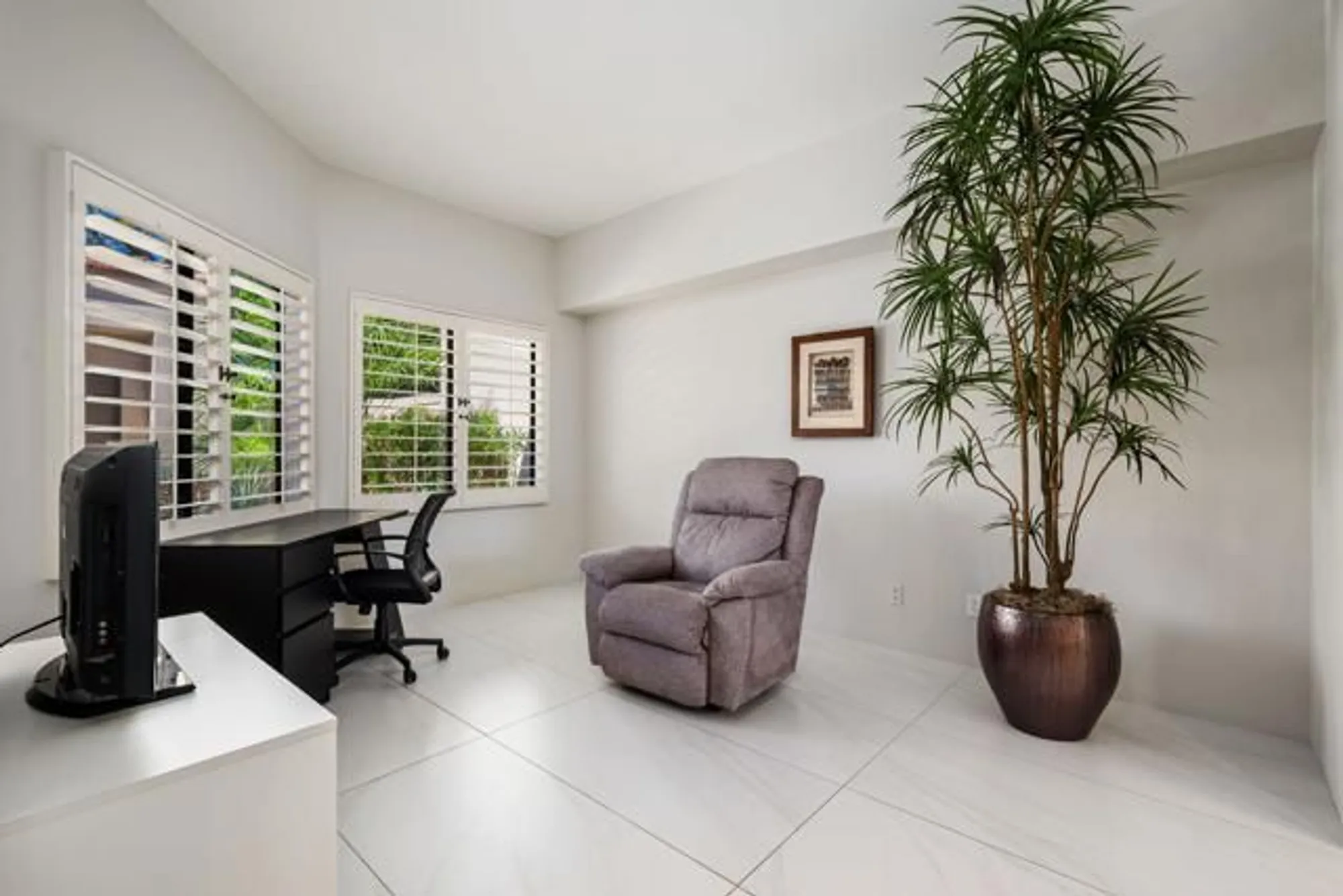 Property Slideshow image 24 of 42 | 54108 oak tree a143, La Quinta, CA, 92253