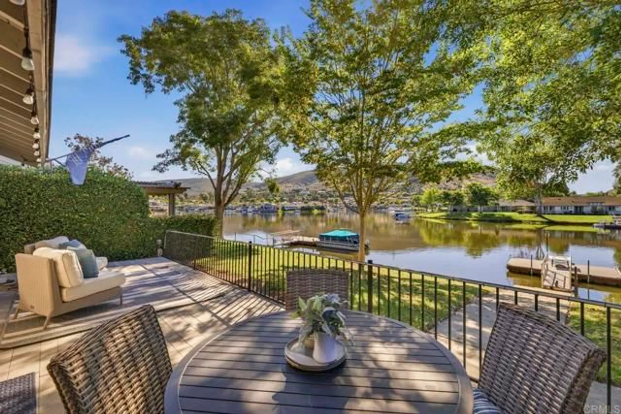Property Slideshow image 7 of 44 | 1541 via entrada del lago, San Marcos, CA, 92078