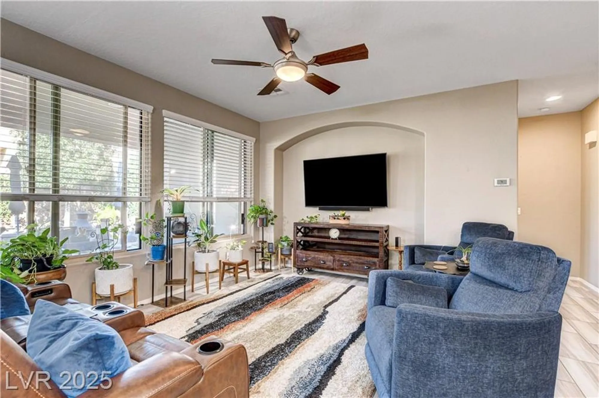 Property Slideshow image 28 of 63 | 3712 corte bella hills ave, North Las Vegas, NV, 89081
