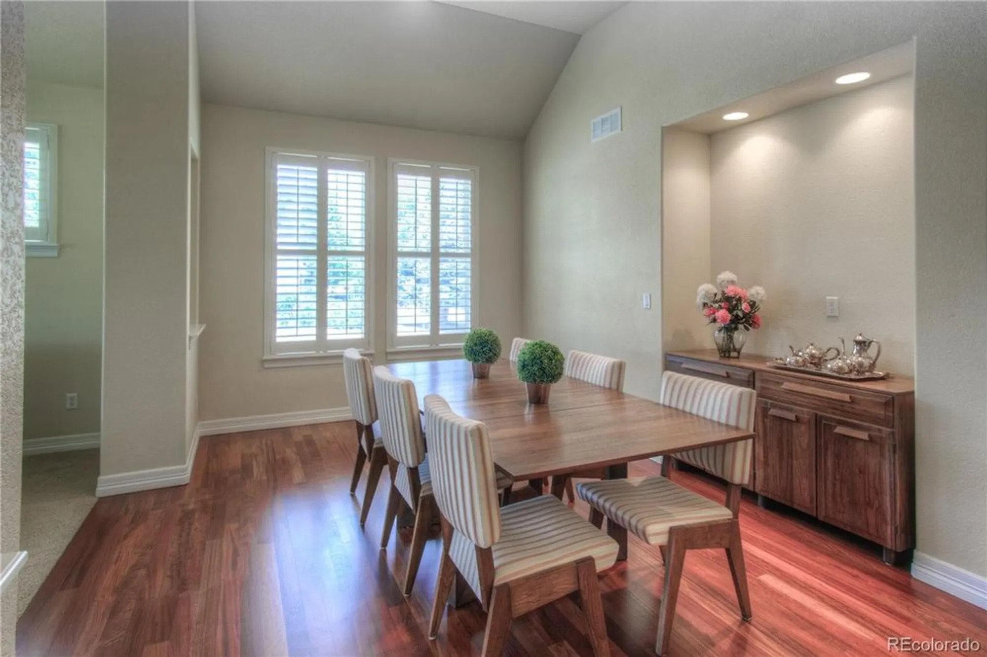 Property Slideshow image 13 of 49 | 8594 w quarto ave, Littleton, CO, 80128