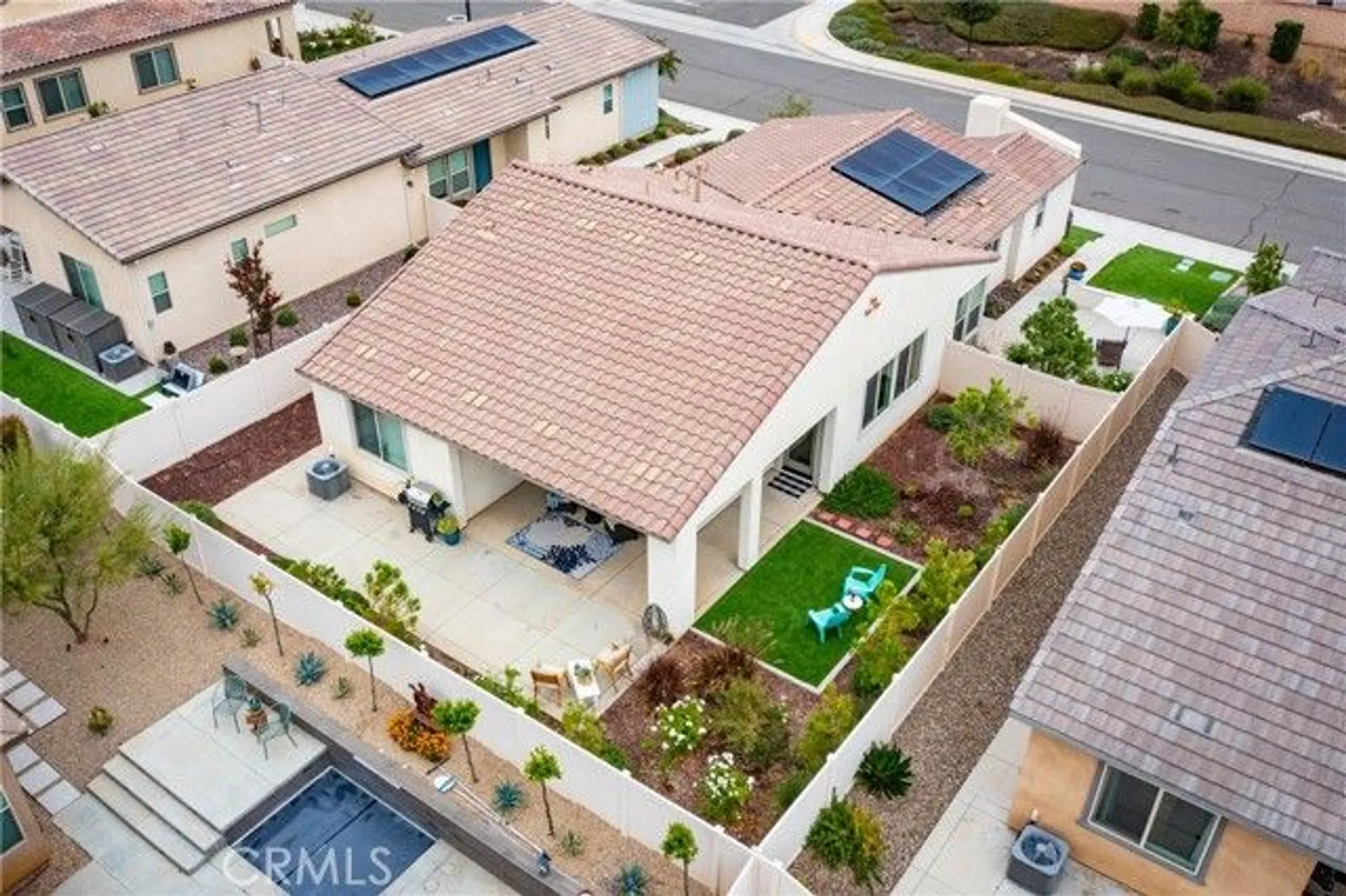 Property Slideshow image 36 of 44 | 1529 newland dr, Beaumont, CA, 92223