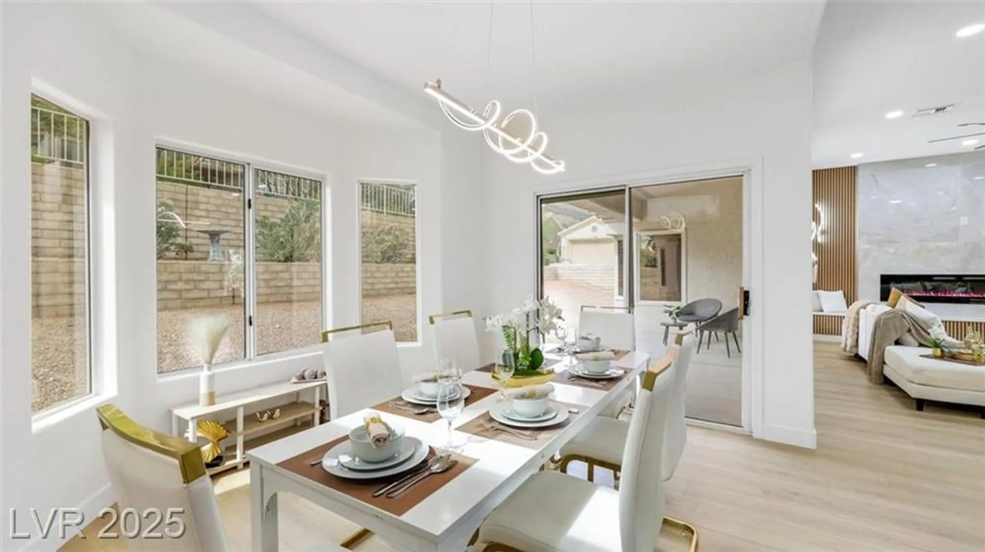 Property Slideshow image 19 of 51 | 3013 abercorn dr, Las Vegas, NV, 89134