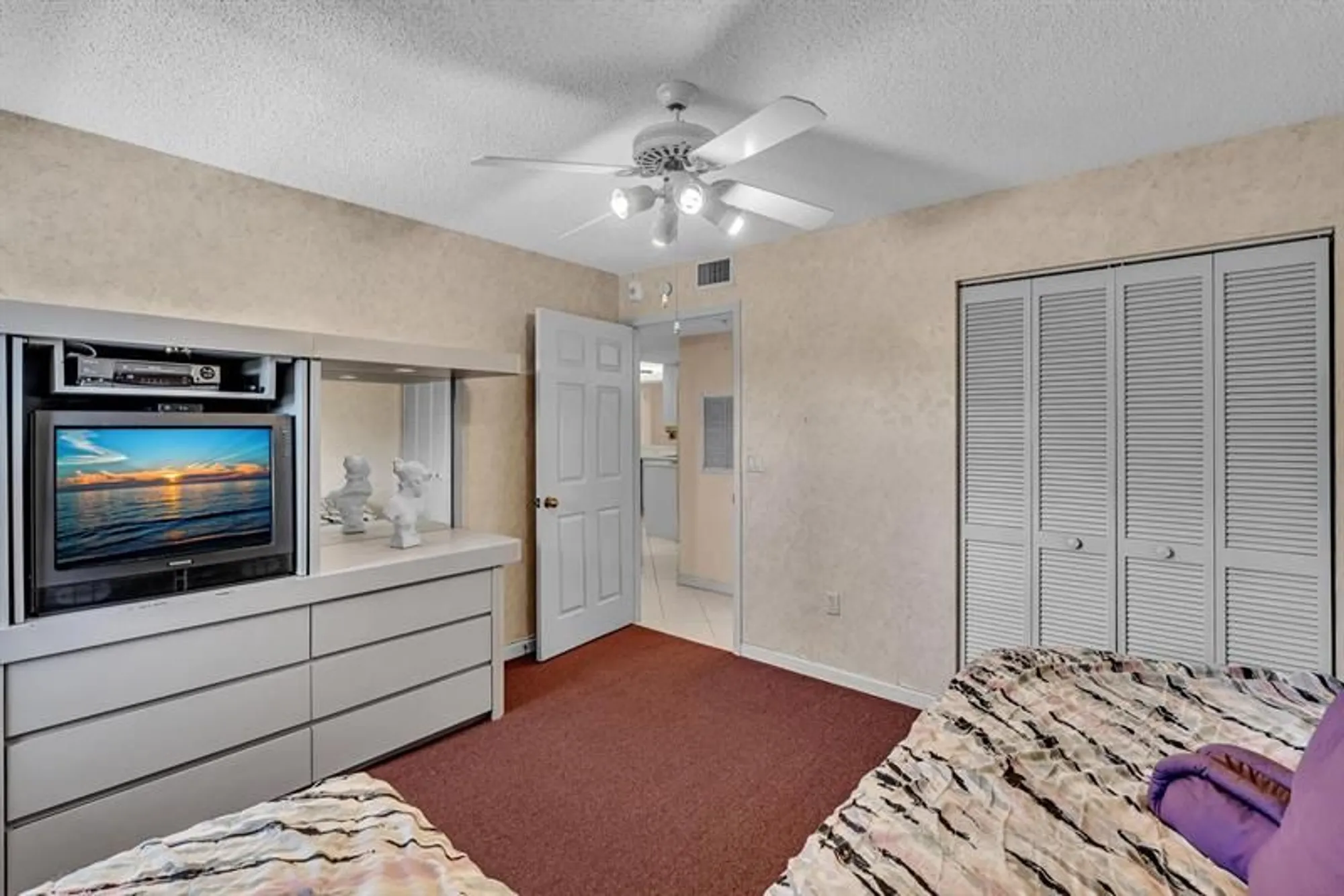 Property Slideshow image 34 of 81 | 7377 granville dr 311, Tamarac, FL, 33321