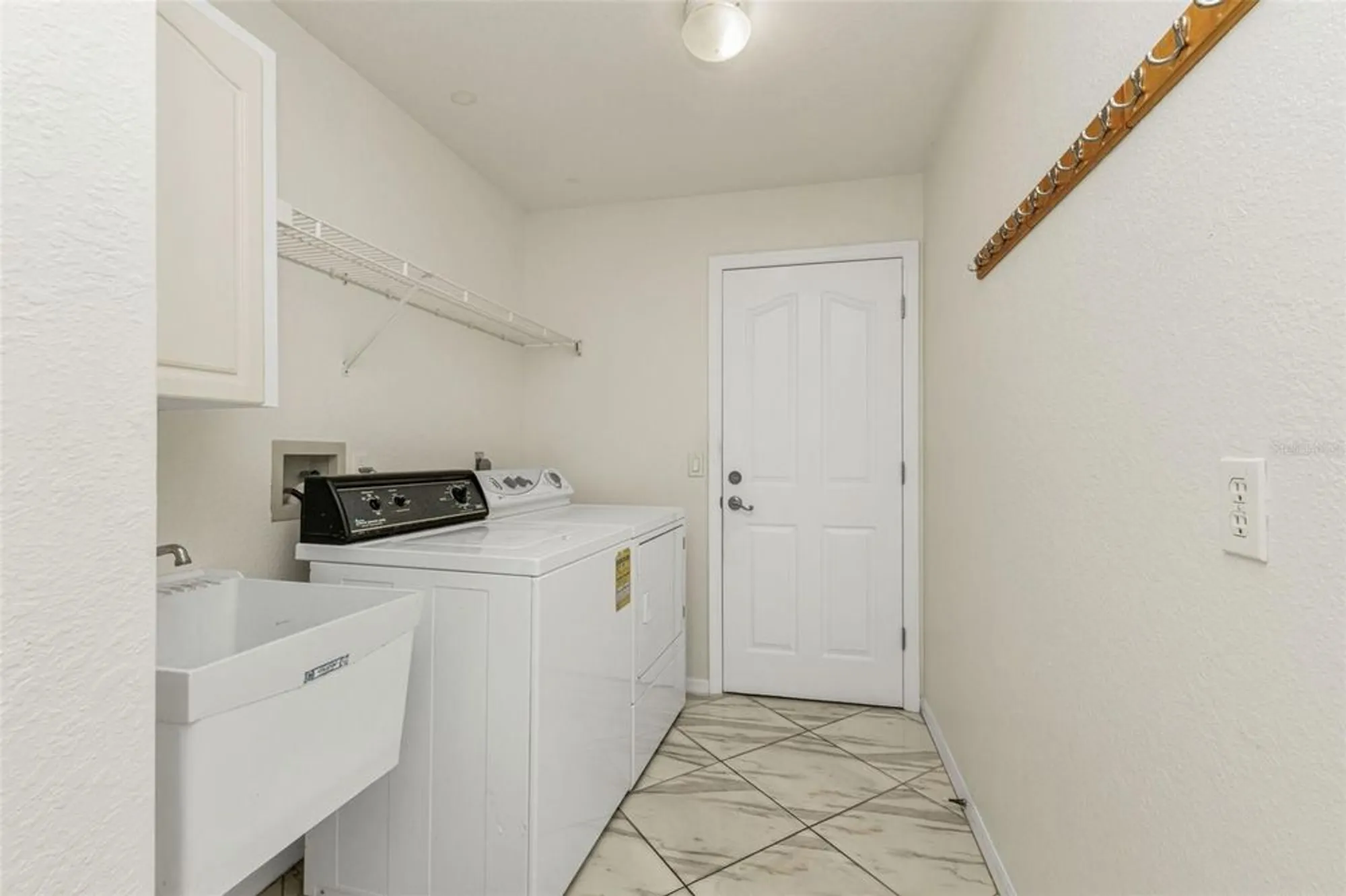 Property Slideshow image 39 of 83 | 14301 bridgeview ln, Port Charlotte, FL, 33953