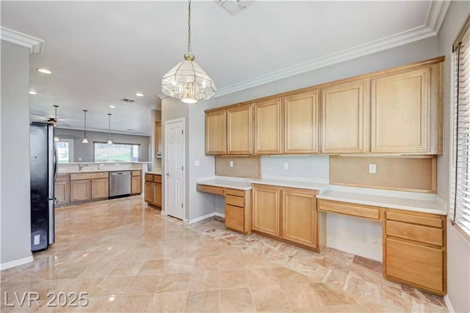 Property Slideshow image 15 of 41 | 2738 grand forks rd, Henderson, NV, 89052