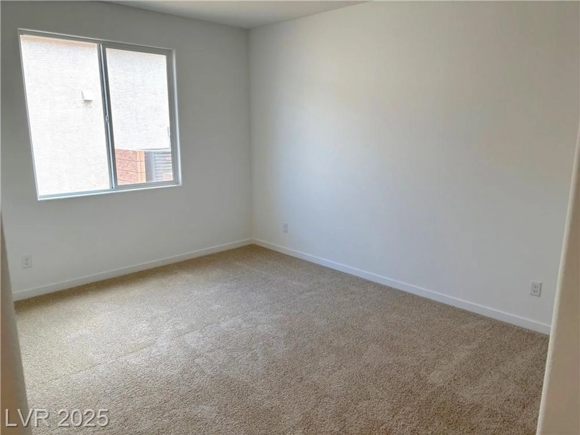 Property Slideshow image 7 of 26 | 4332 angel falls ct, Pahrump, NV, 89061