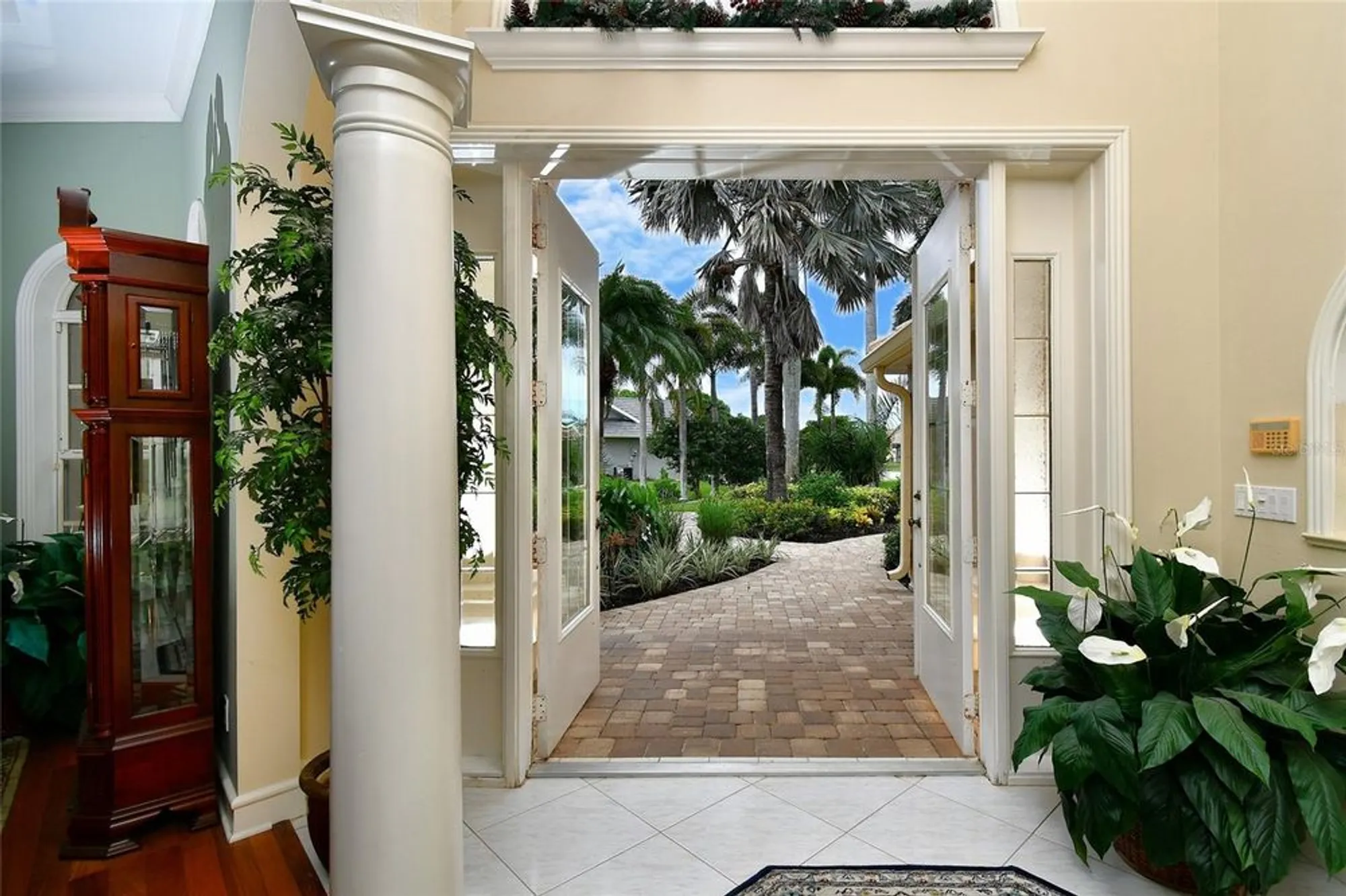 Property Slideshow image 8 of 44 | 6030 key largo cir, Punta Gorda, FL, 33955