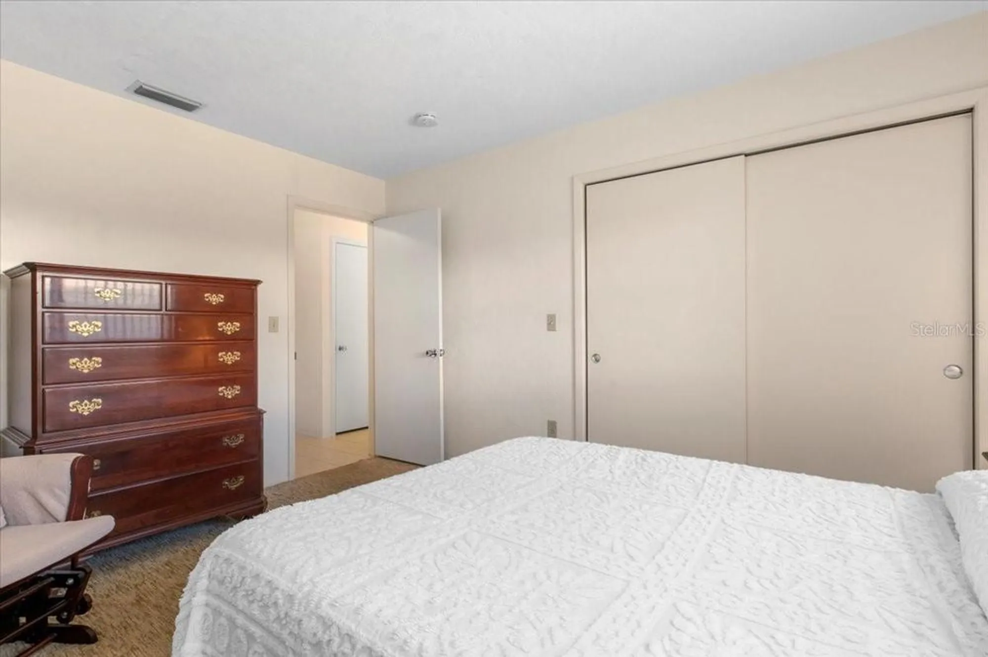 Property Slideshow image 17 of 36 | 3626 medford ln # 1537, Sarasota, FL, 34232