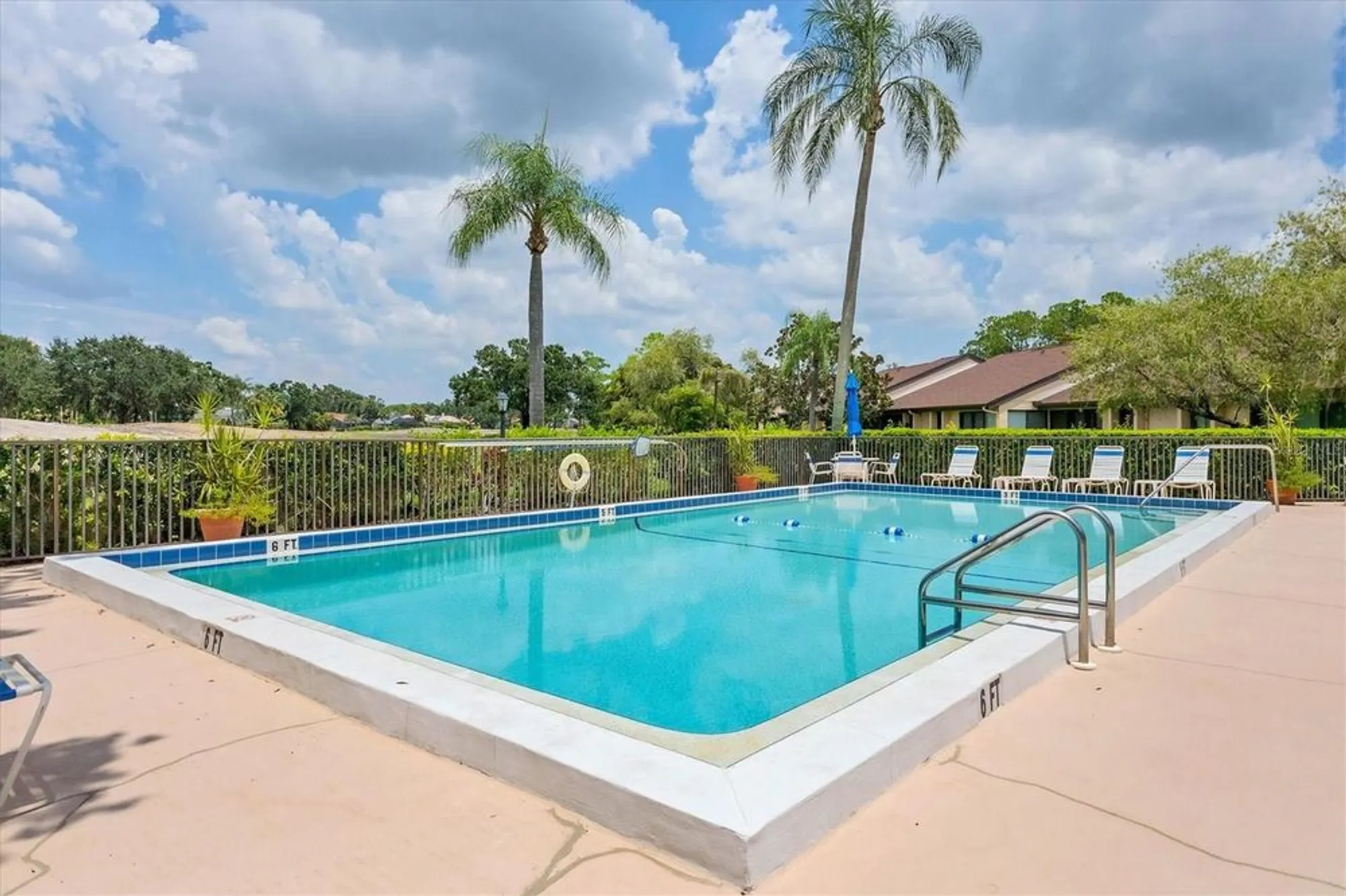 Property Slideshow image 28 of 45 | 6271 timber lake dr g6, Sarasota, FL, 34243