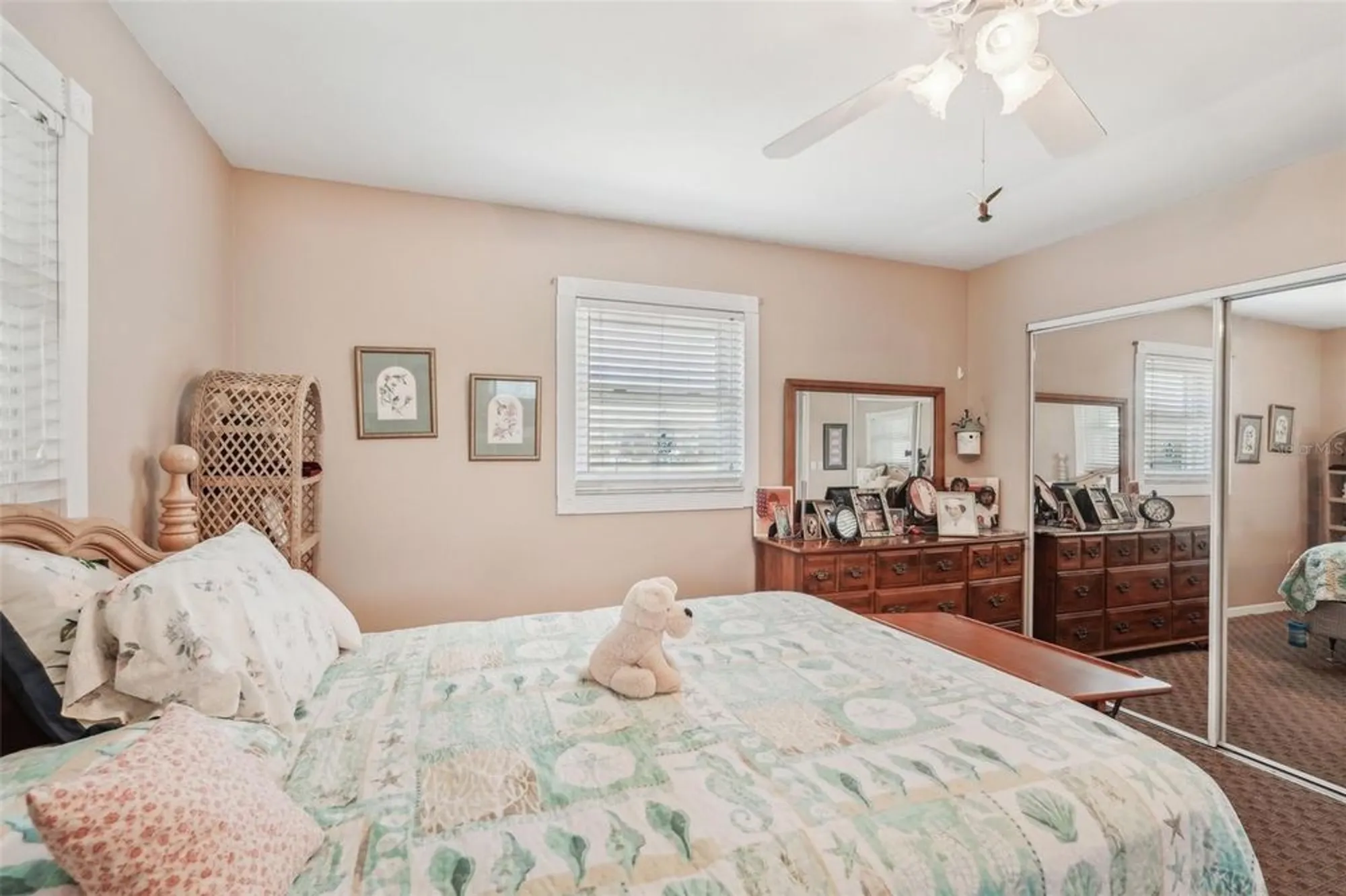 Property Slideshow image 20 of 27 | 708 rutgers pl, Sun City Center, FL, 33573
