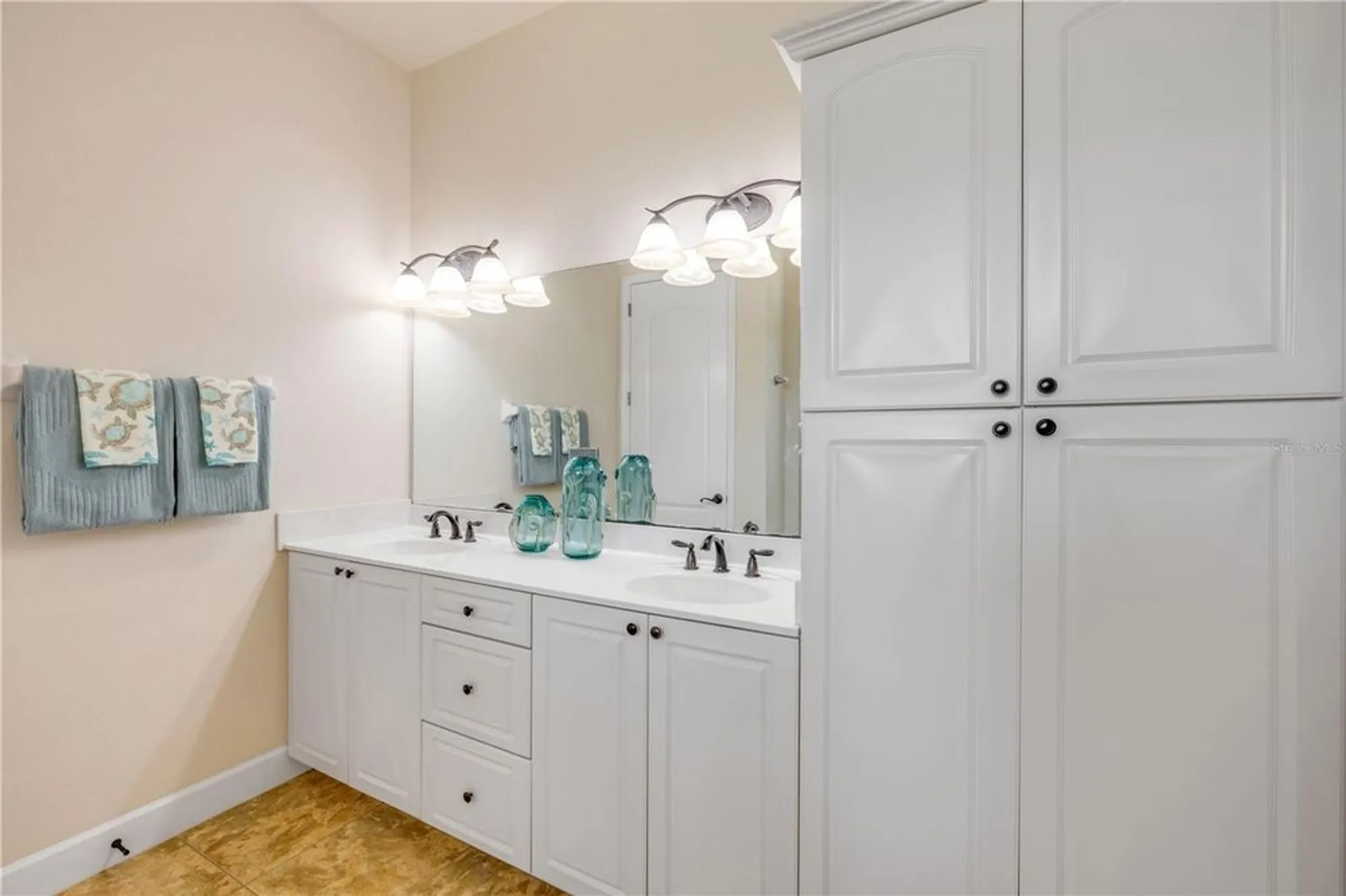 Property Slideshow image 28 of 60 | 3145 connemara dr, Ormond Beach, FL, 32174