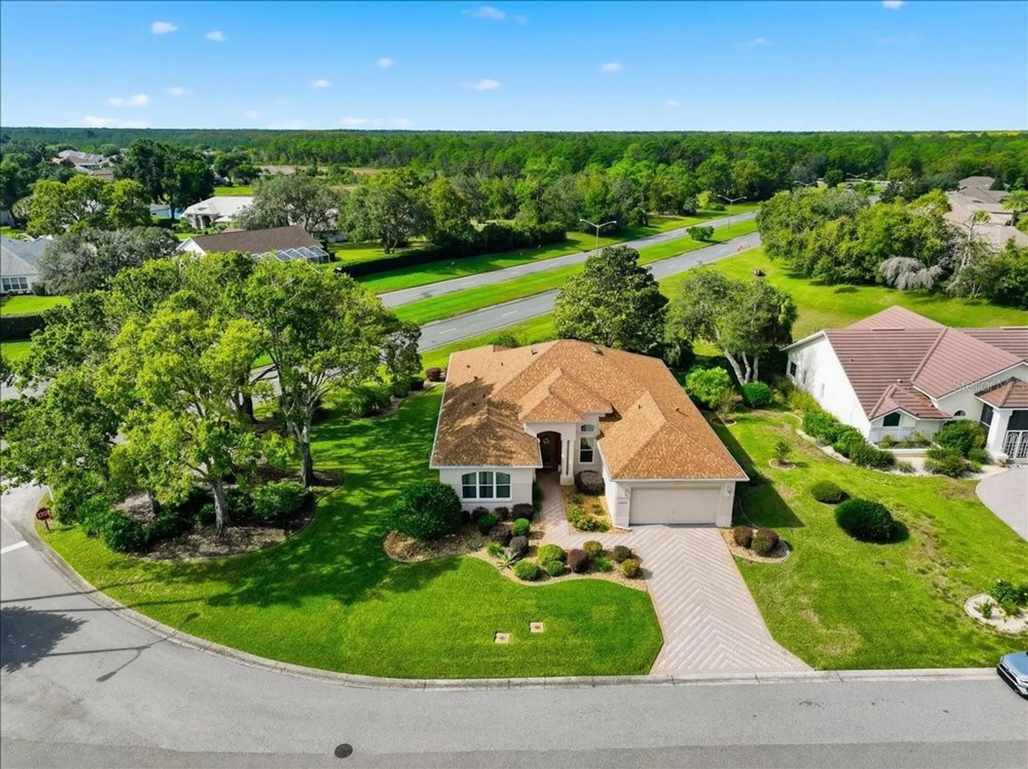 Property Slideshow image 3 of 46 | 10051 lenox blvd, Weeki Wachee, FL, 34613