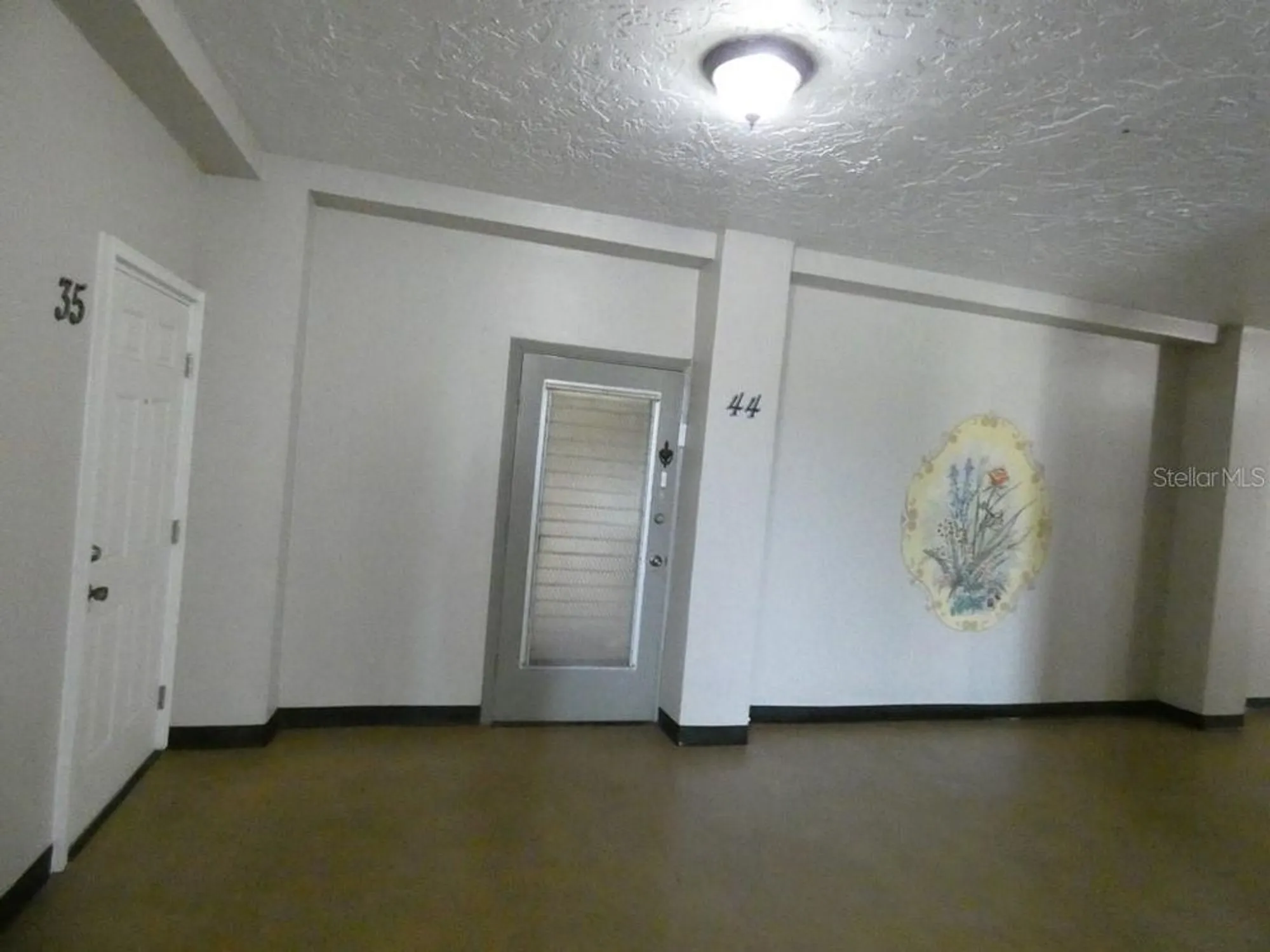 Property Slideshow image 29 of 30 | 2462 brazilia dr apt 44, Clearwater, FL, 33763