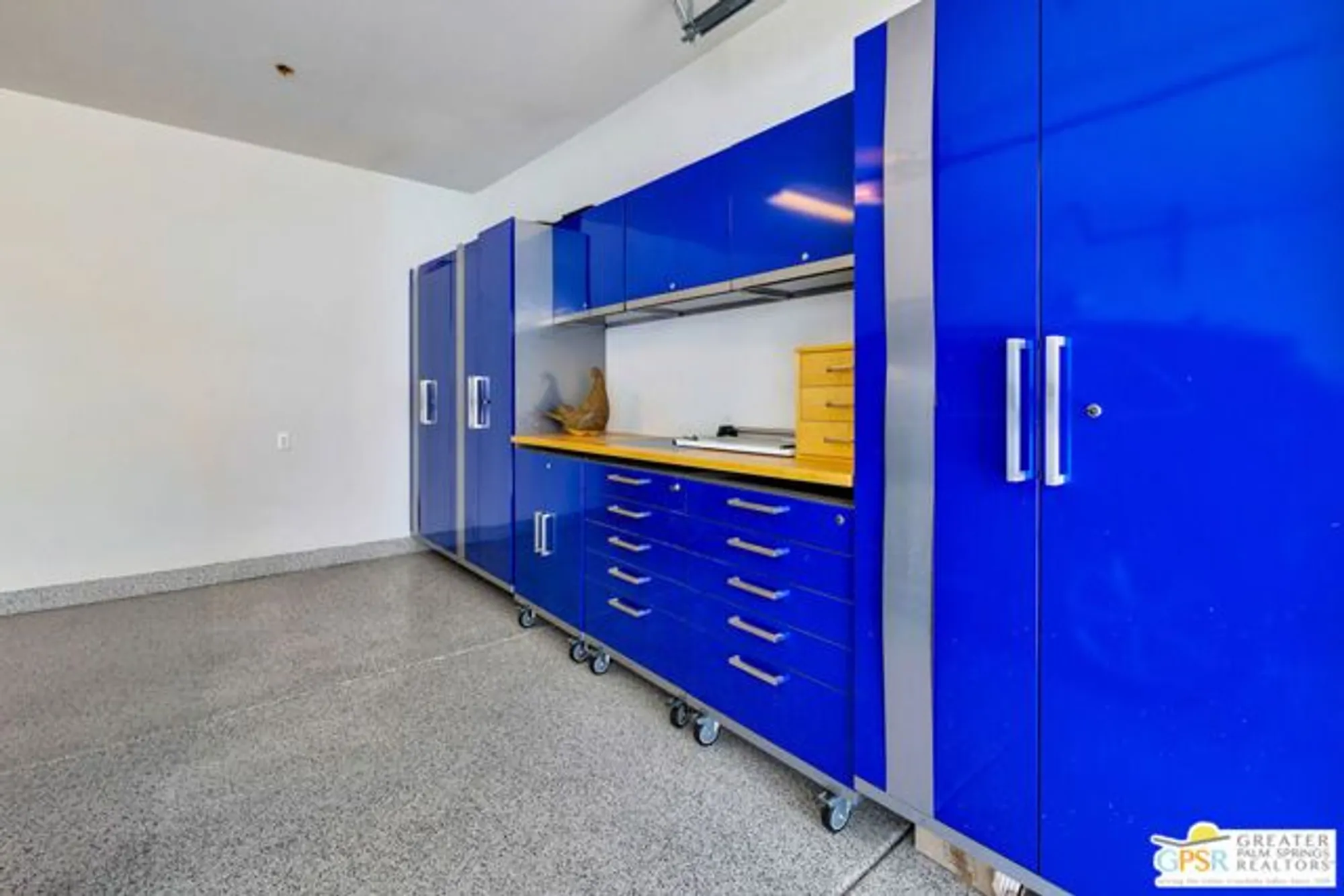 Property Slideshow image 36 of 43 | 1136 cyan ln, Palm Springs, CA, 92262