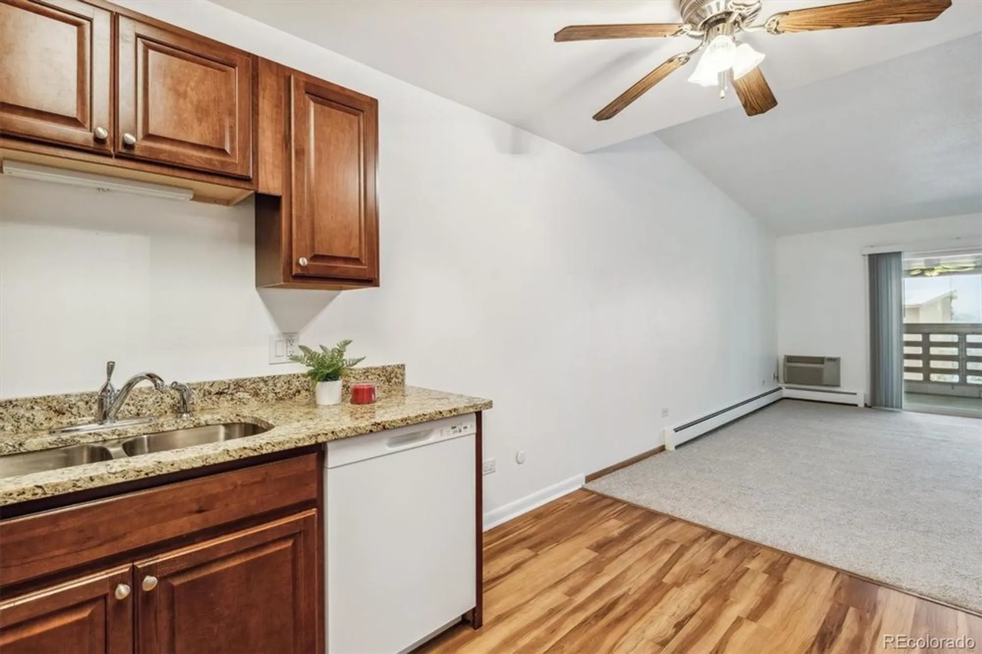 Property Slideshow image 5 of 50 | 610 s alton way apt 8d, Denver, CO, 80247