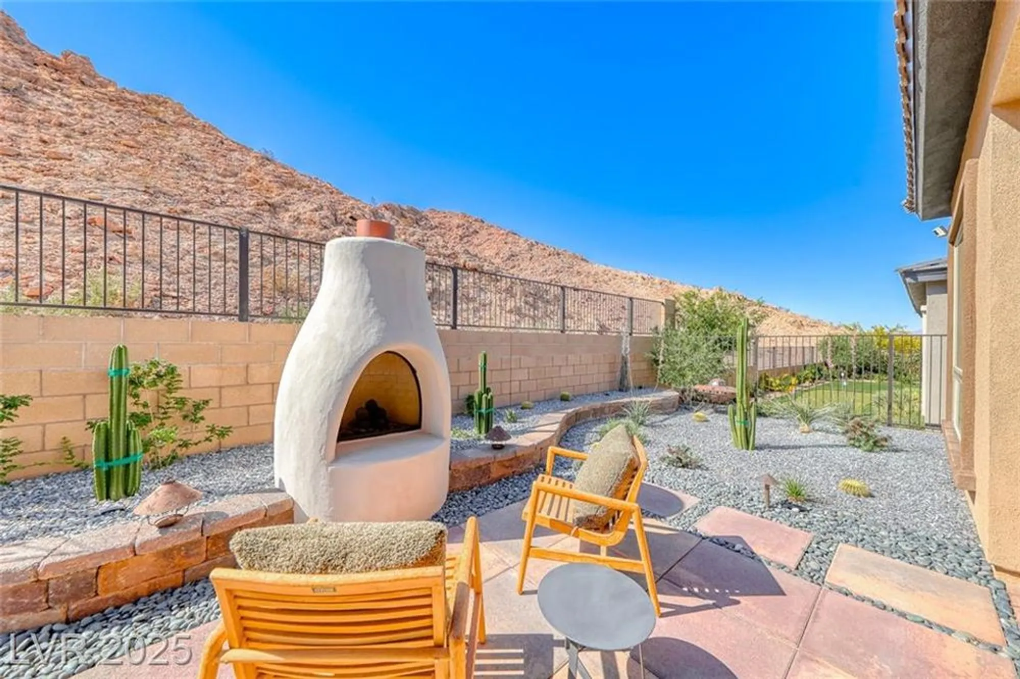 Property Slideshow image 51 of 72 | 125 mirage view dr, Henderson, NV, 89011