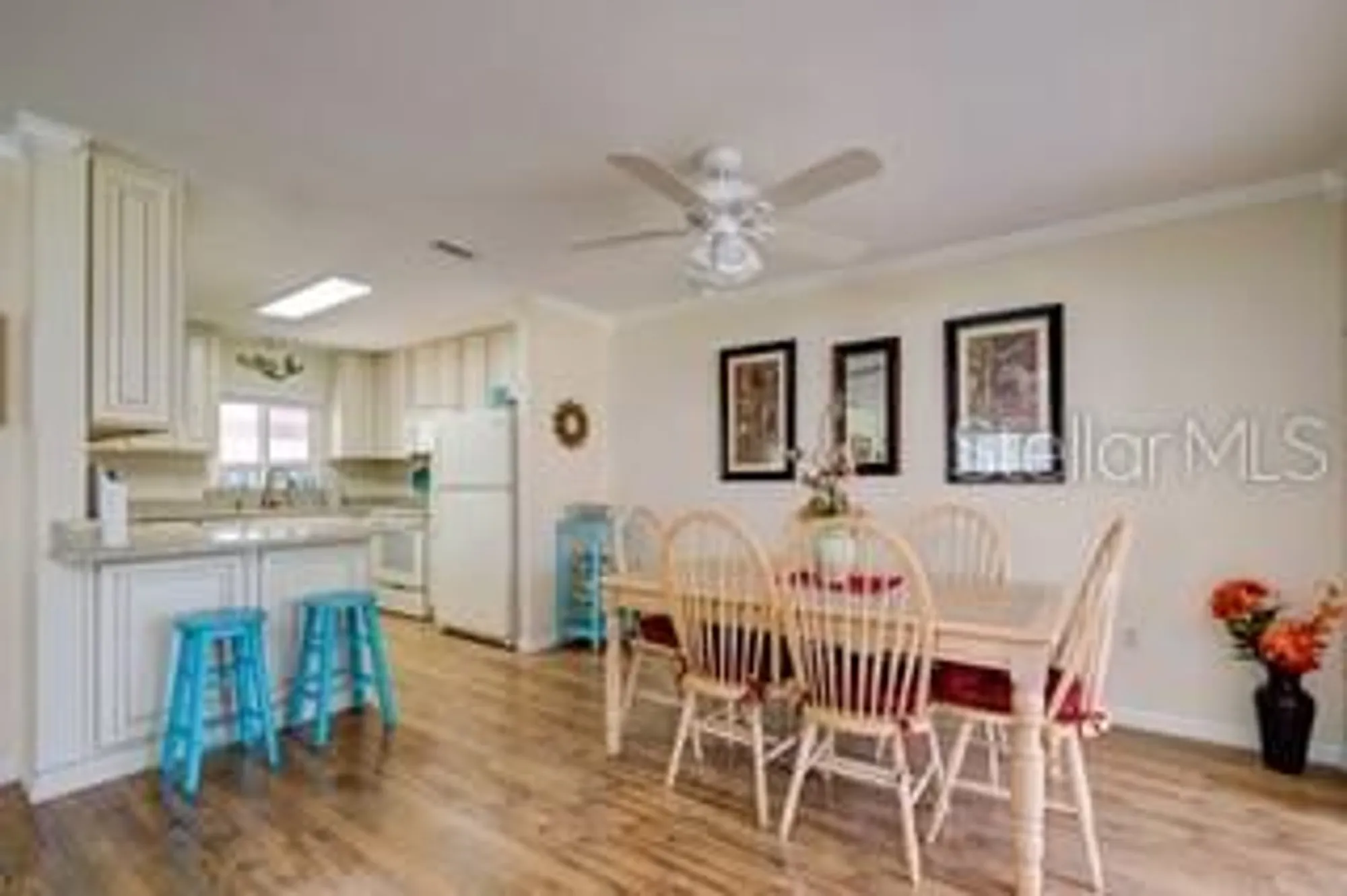 Property Slideshow image 22 of 49 | 2609 riverbluff pkwy # 146, Sarasota, FL, 34231