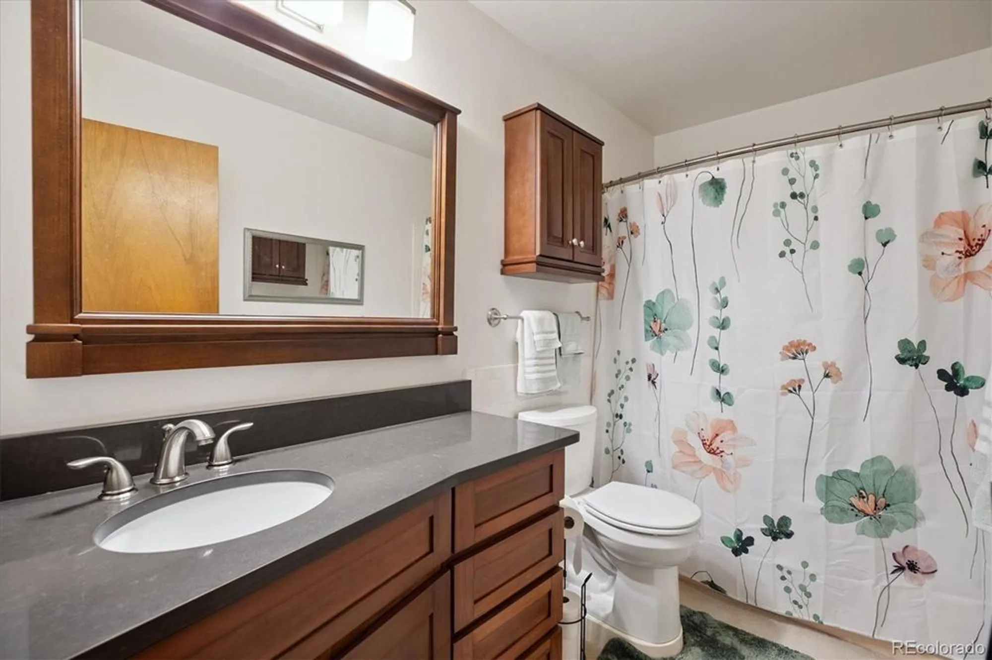 Property Slideshow image 13 of 19 | 725 s clinton st 2b, Denver, CO, 80247