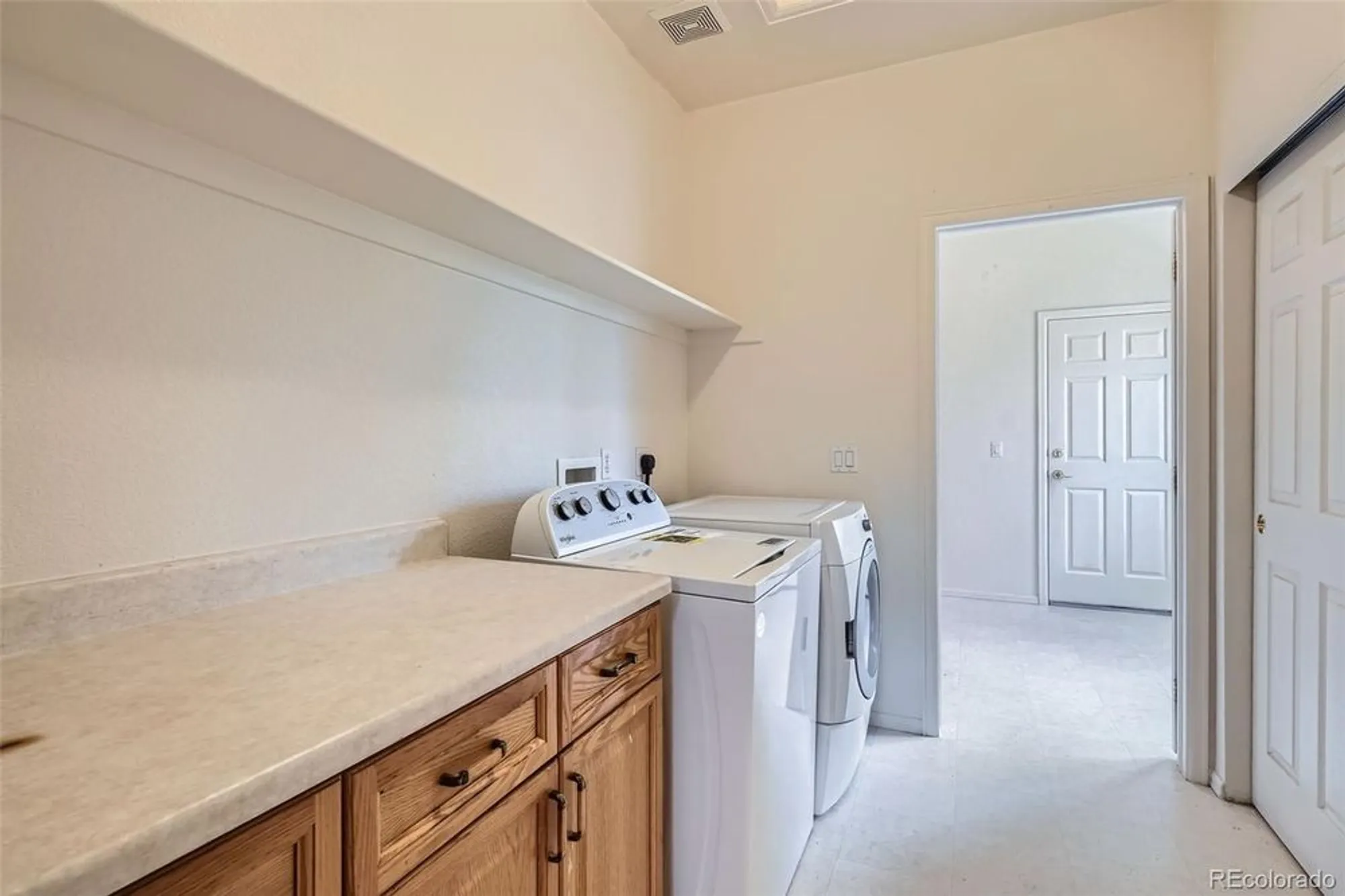 Property Slideshow image 30 of 36 | 7831 s addison way, Aurora, CO, 80016