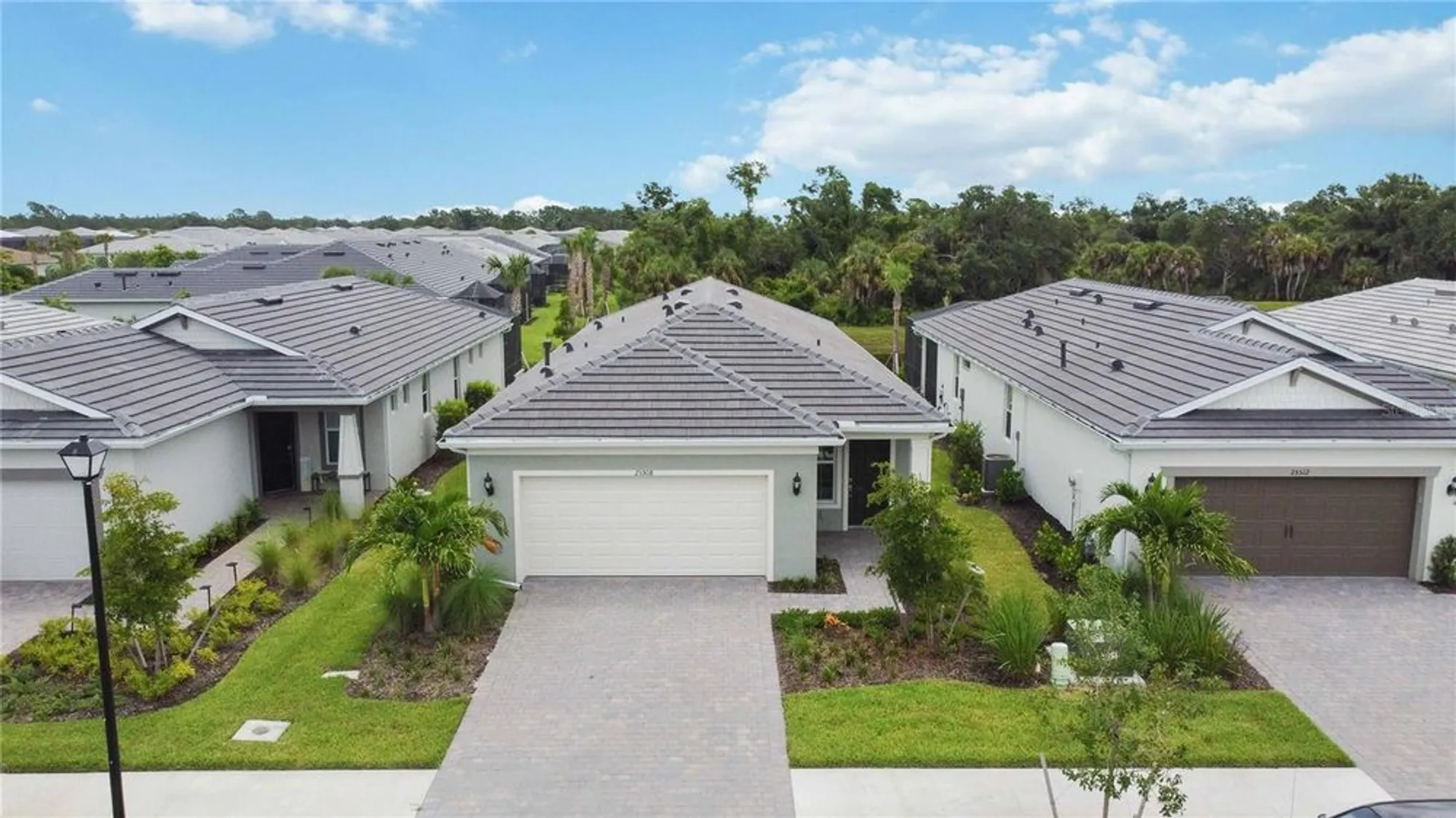 Property Slideshow image 34 of 73 | 25508 royal tern ln, Englewood, FL, 34223