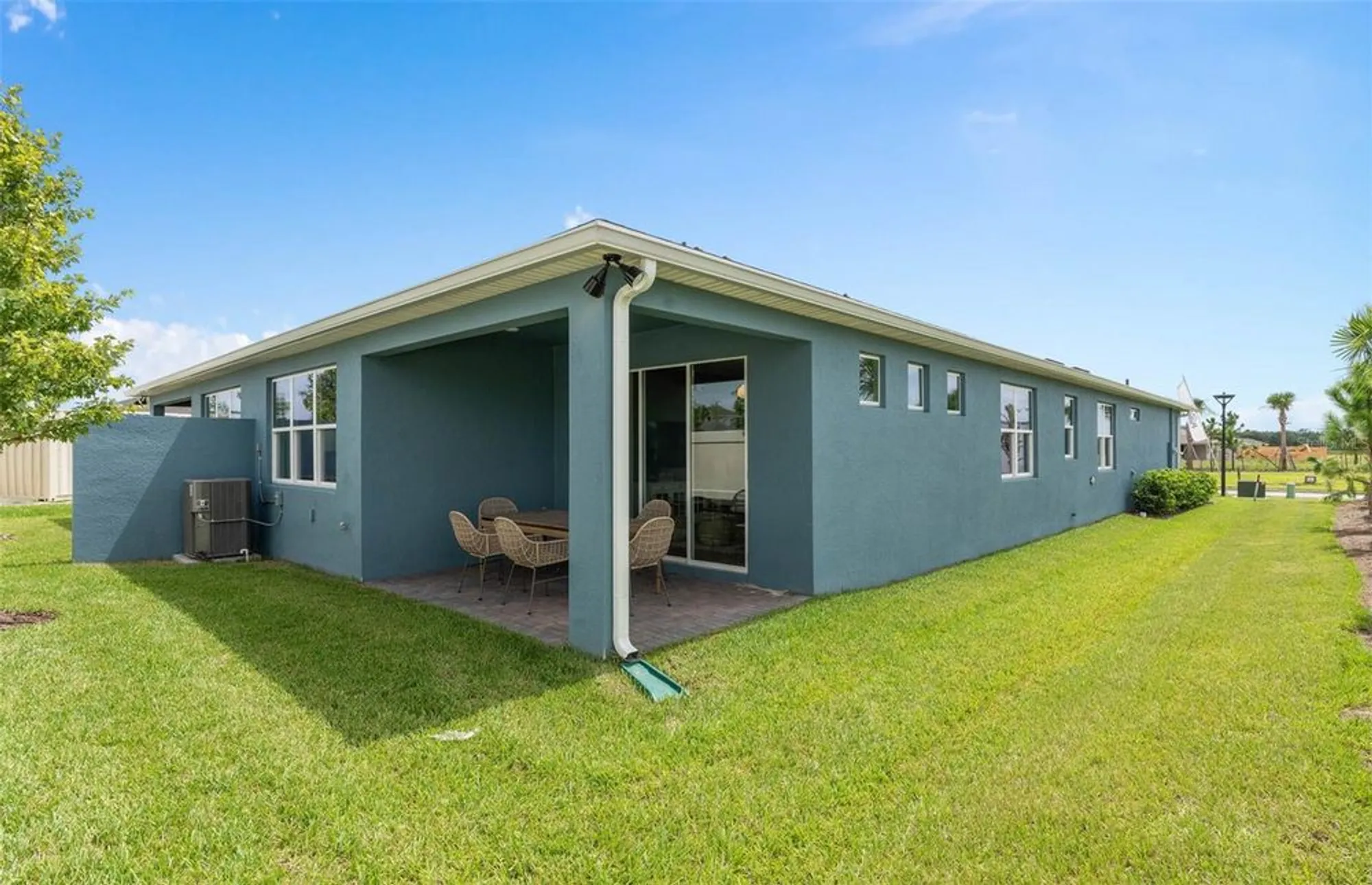 Property Slideshow image 5 of 37 | 1807 spring shower cir, Kissimmee, FL, 34744