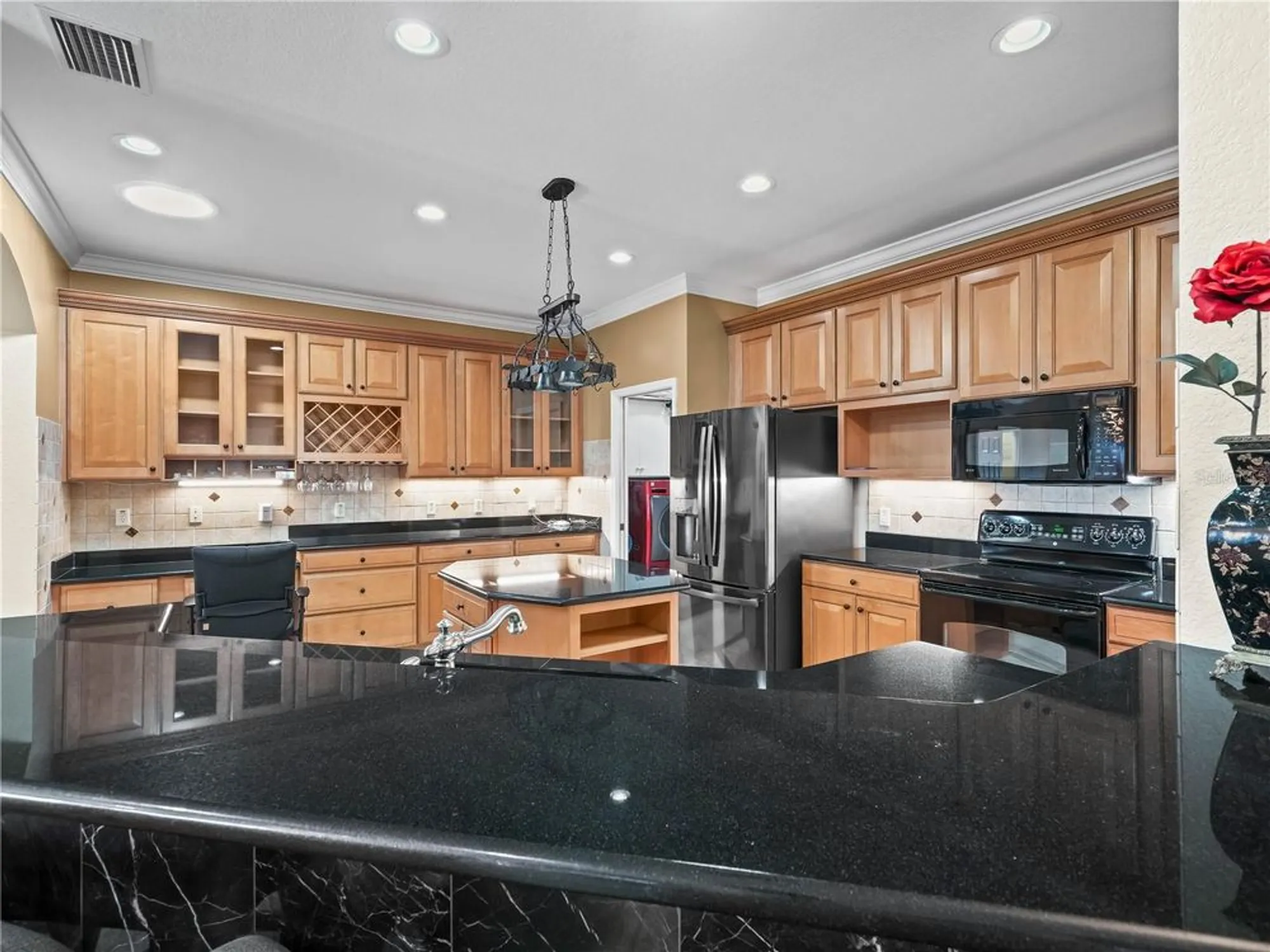 Property Slideshow image 4 of 78 | 4172 dunmore dr, Lake Wales, FL, 33859