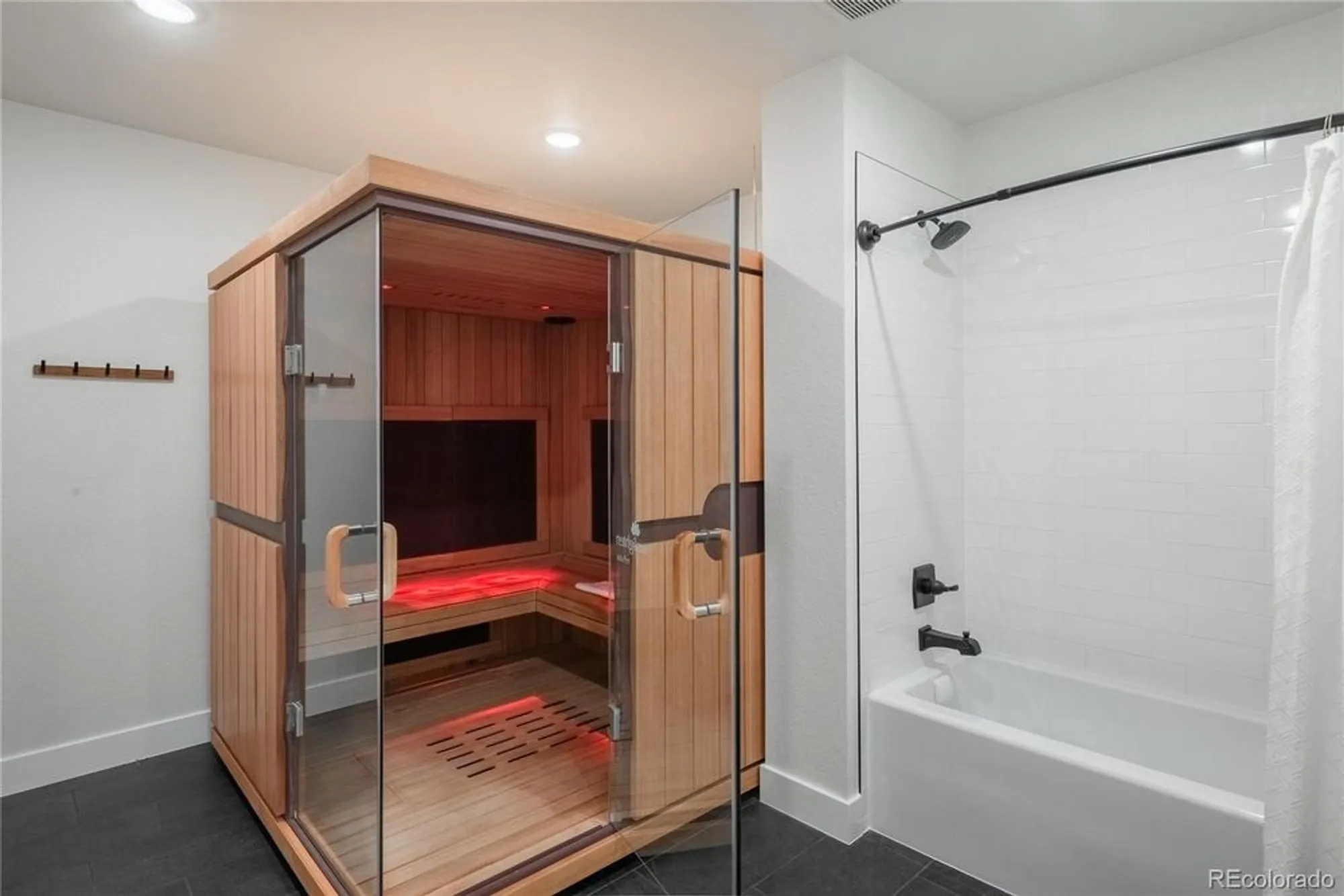 Property Slideshow image 31 of 49 | 5665 shadescale way, Castle Rock, CO, 80104