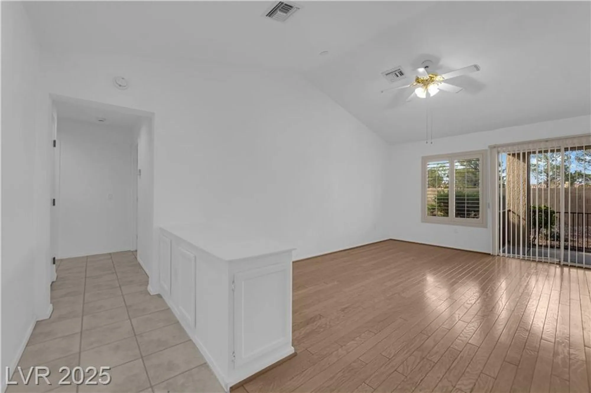 Property Slideshow image 6 of 40 | 9424 gold mountain dr, Las Vegas, NV, 89134