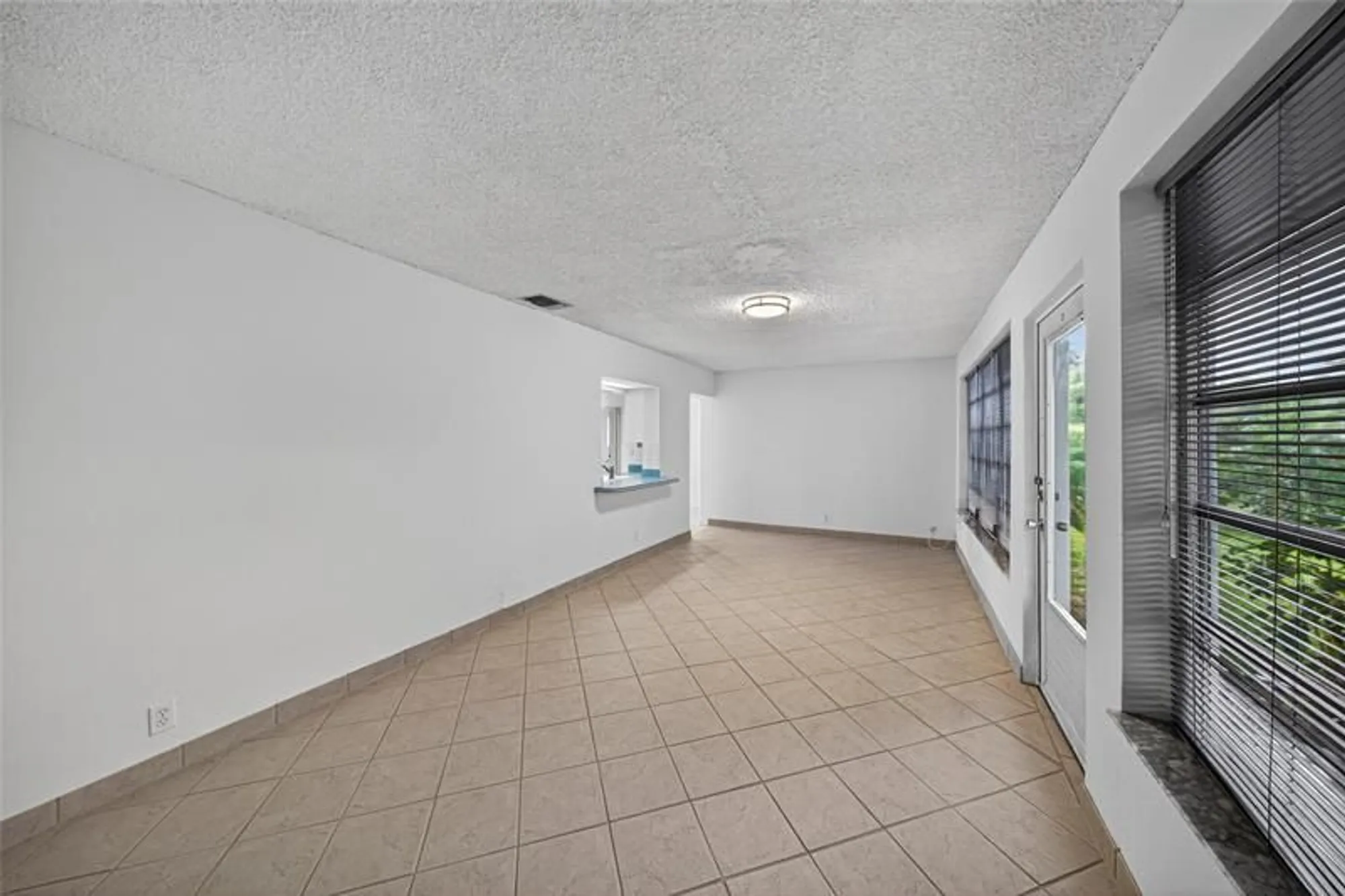 Property Slideshow image 38 of 67 | 2711 nw 4th ave, Pompano Beach, FL, 33064