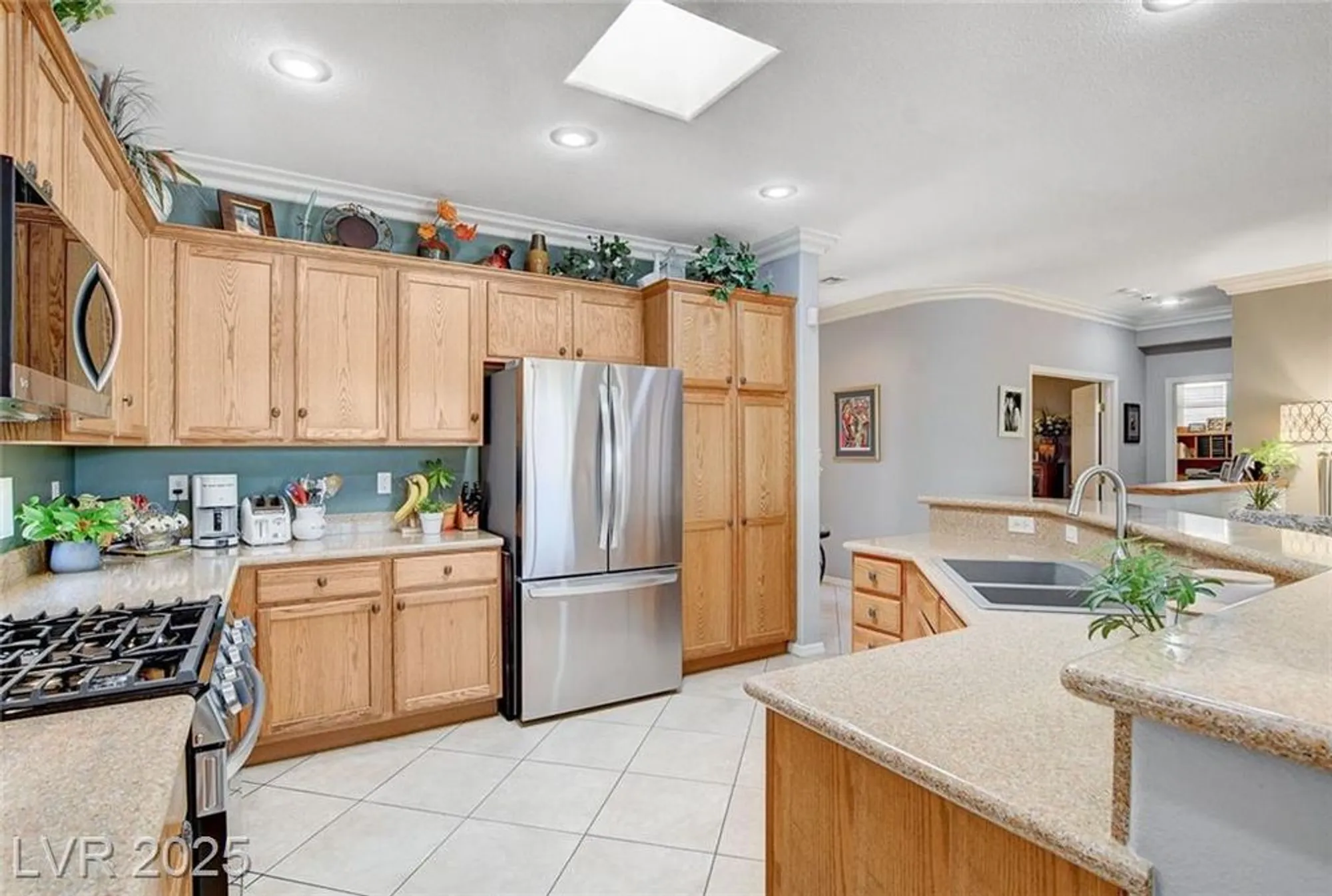 Property Slideshow image 10 of 47 | 4174 cascada piazza ln, Las Vegas, NV, 89135