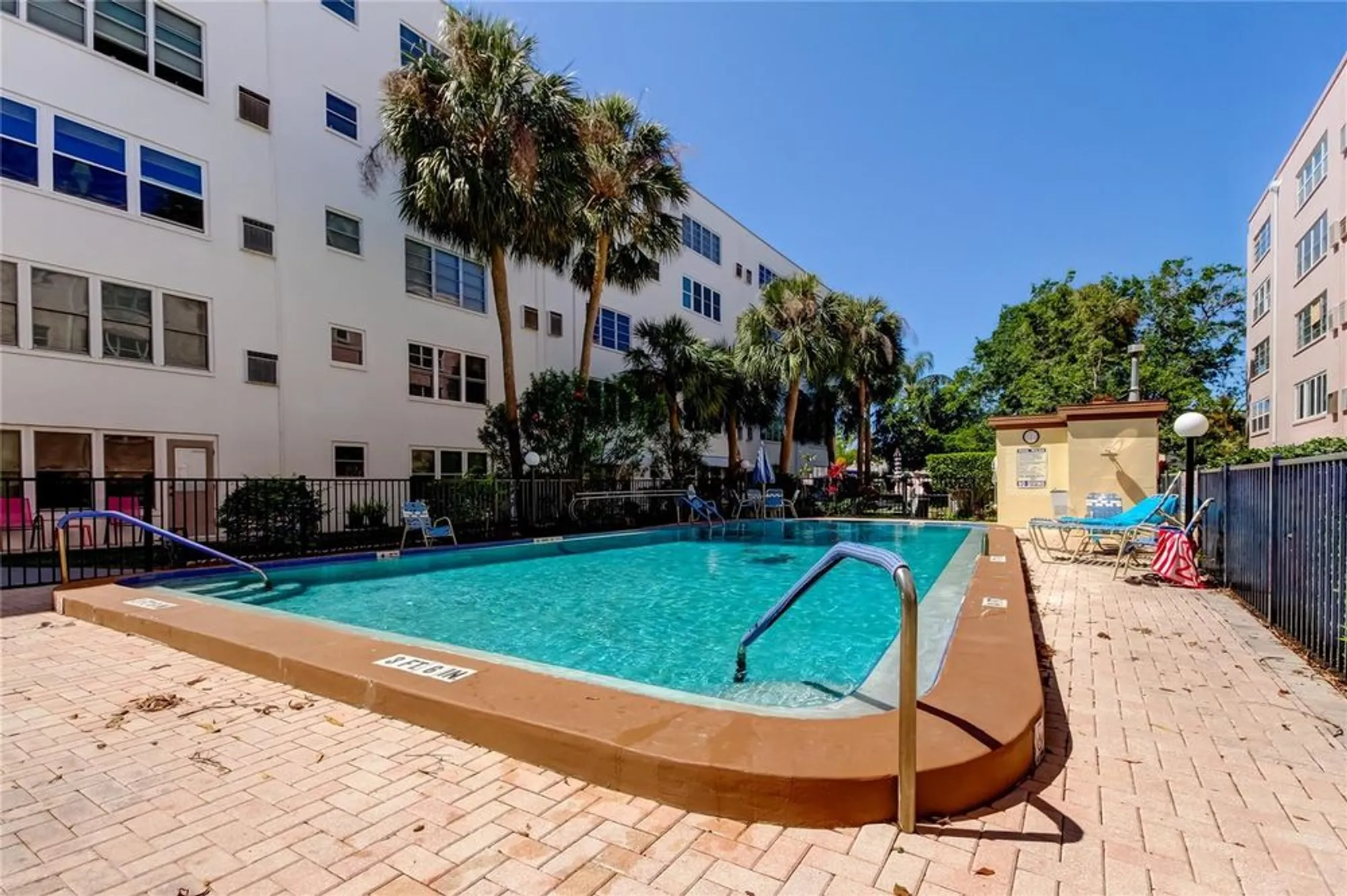 Property Slideshow image 28 of 50 | 5521 80th st n unit 315, Saint Petersburg, FL, 33709