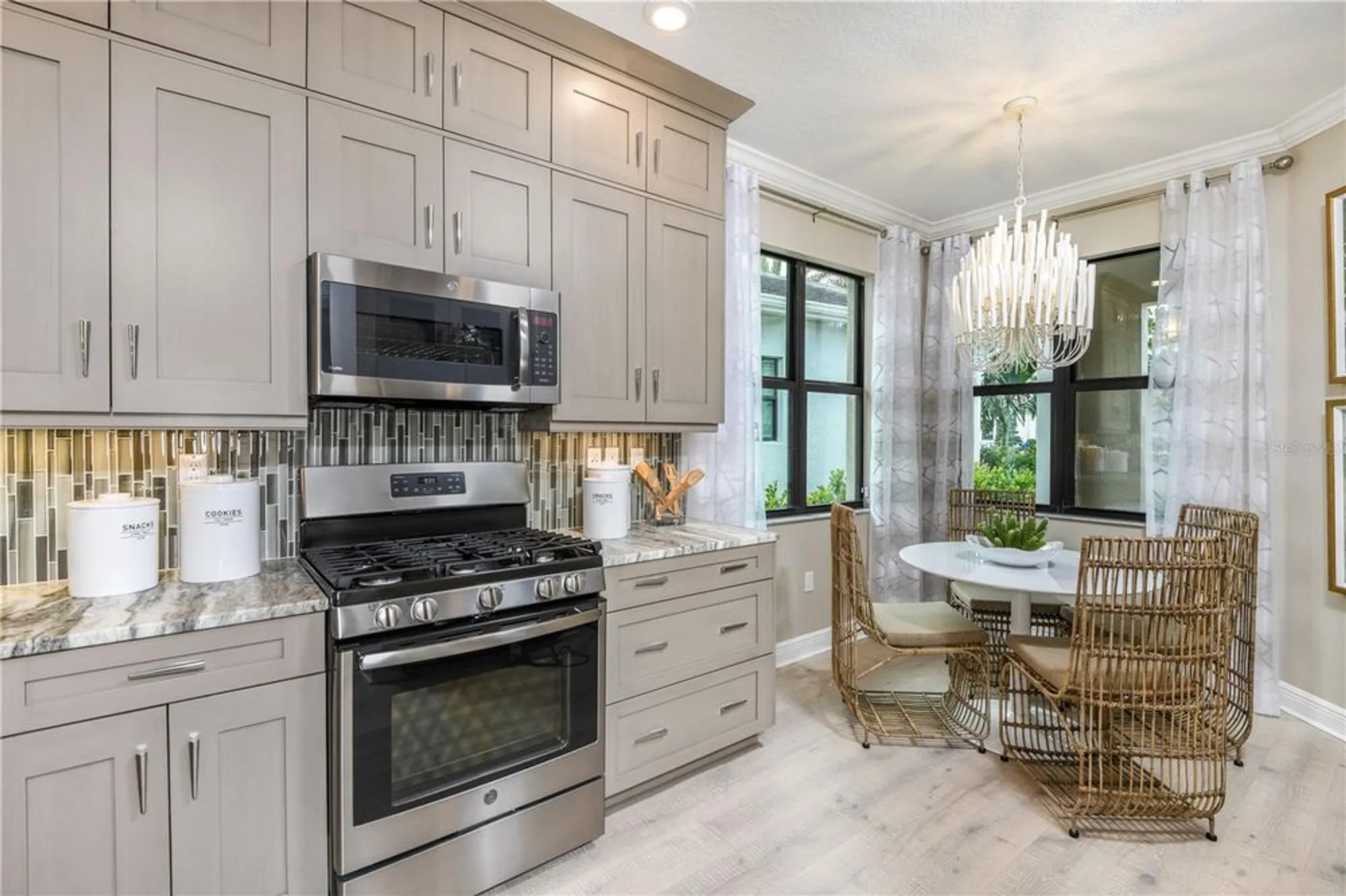 Property Slideshow image 8 of 64 | 18344 rockport pl, Lakewood Ranch, FL, 34211