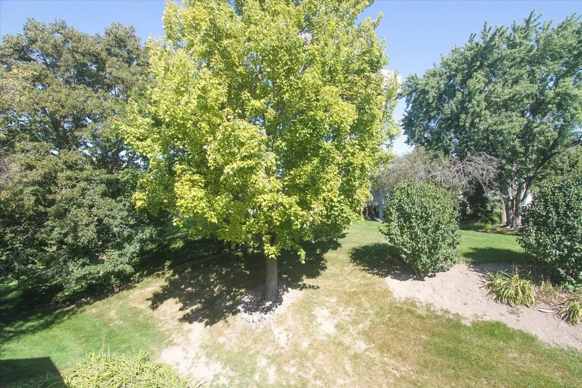 Property Slideshow image 24 of 32 | 78a foxwood ln # m169, Lake Barrington, IL, 60010