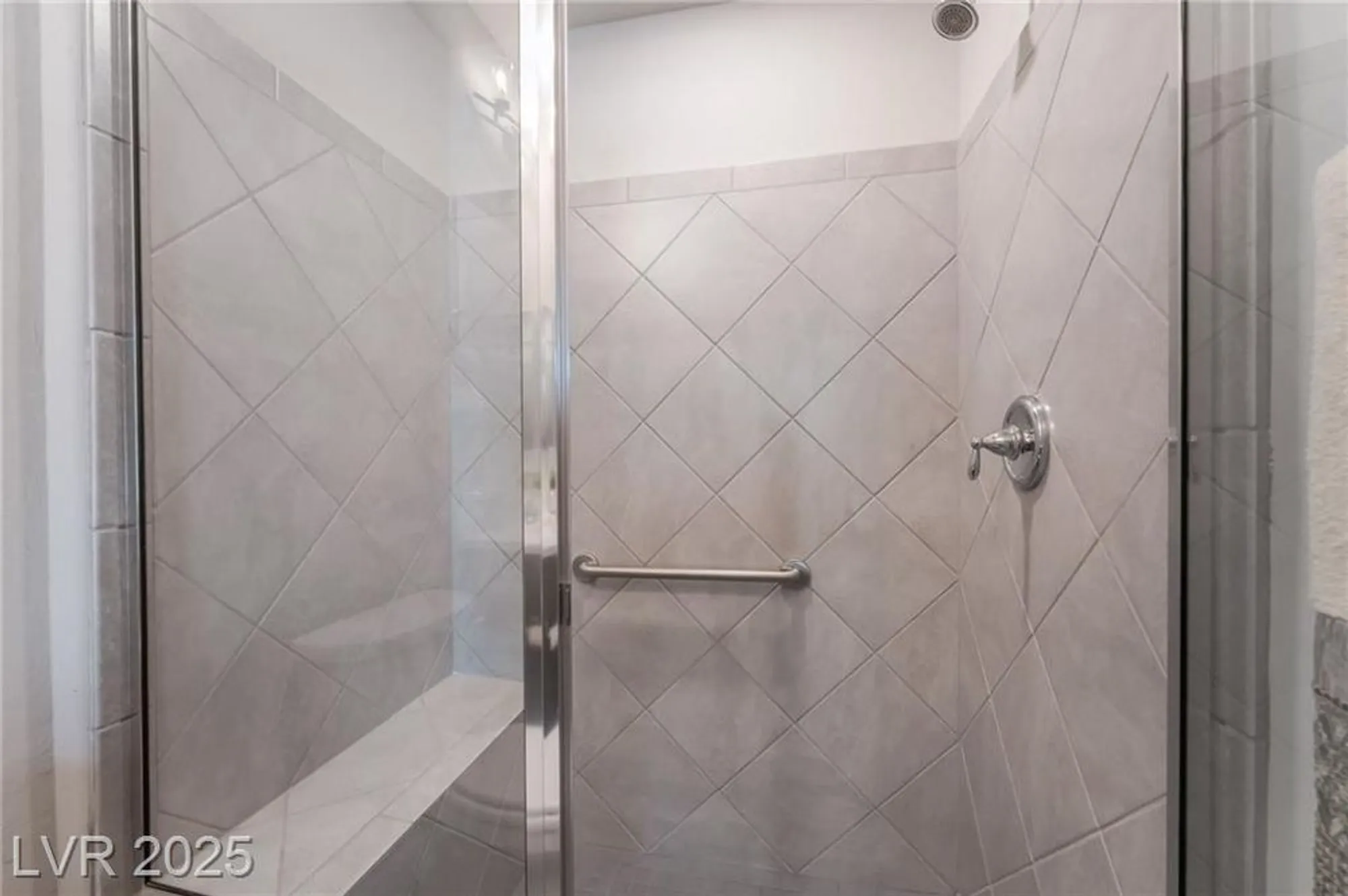 Property Slideshow image 31 of 44 | 15 arid crest ave, Henderson, NV, 89011