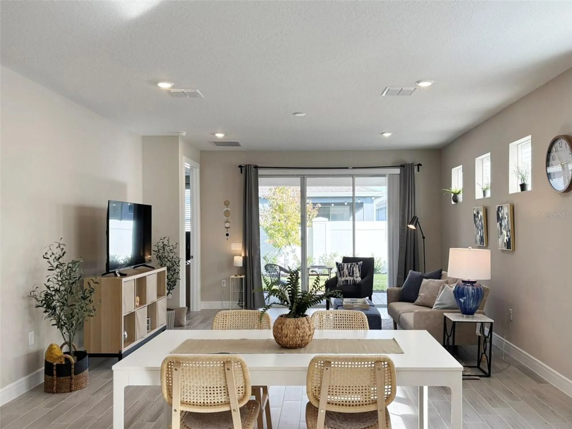 Property Slideshow image 14 of 40 | 13545 pearl beach st, Winter Garden, FL, 34787