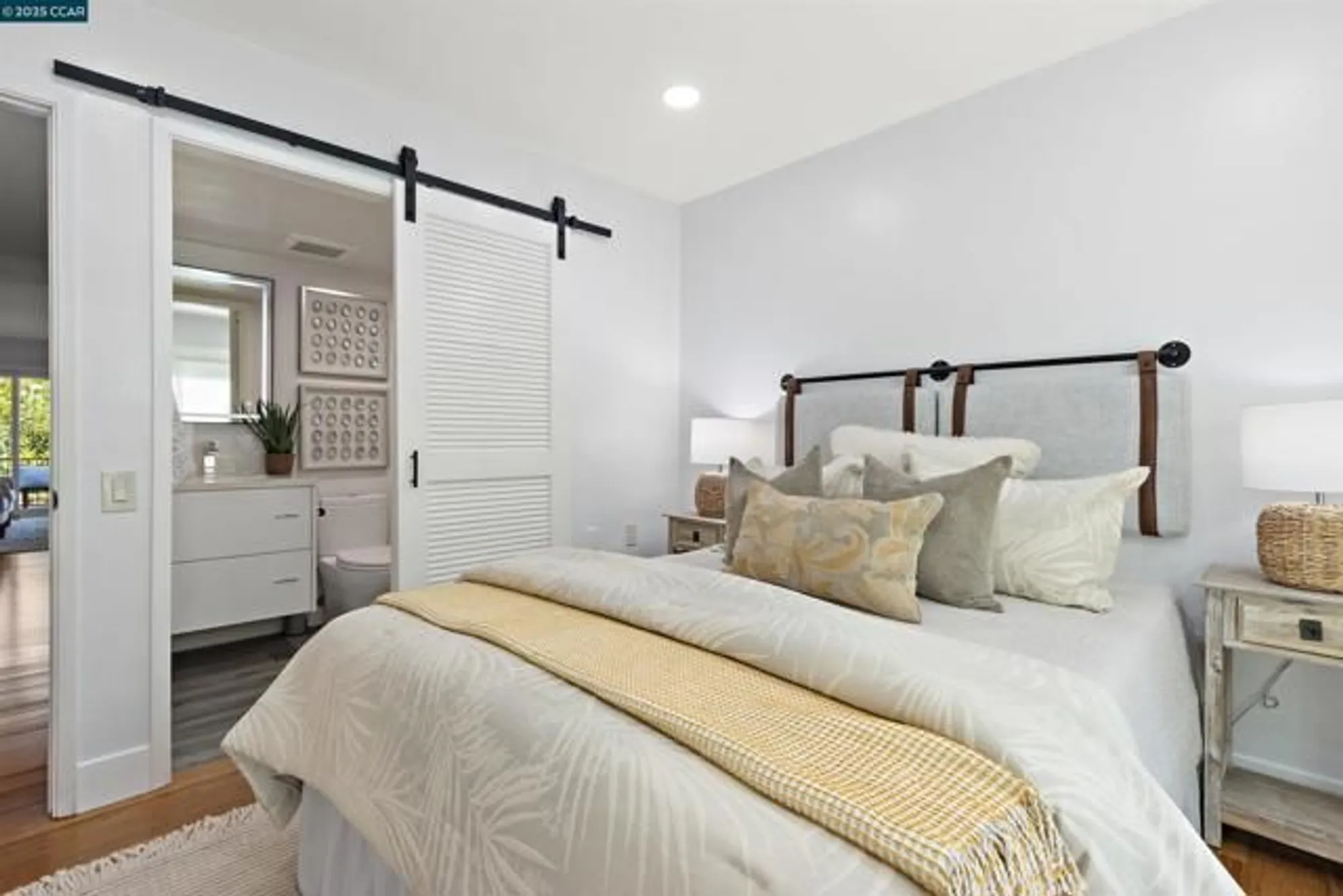 Property Slideshow image 27 of 29 | 1101 singingwood ct apt 4, Walnut Creek, CA, 94595