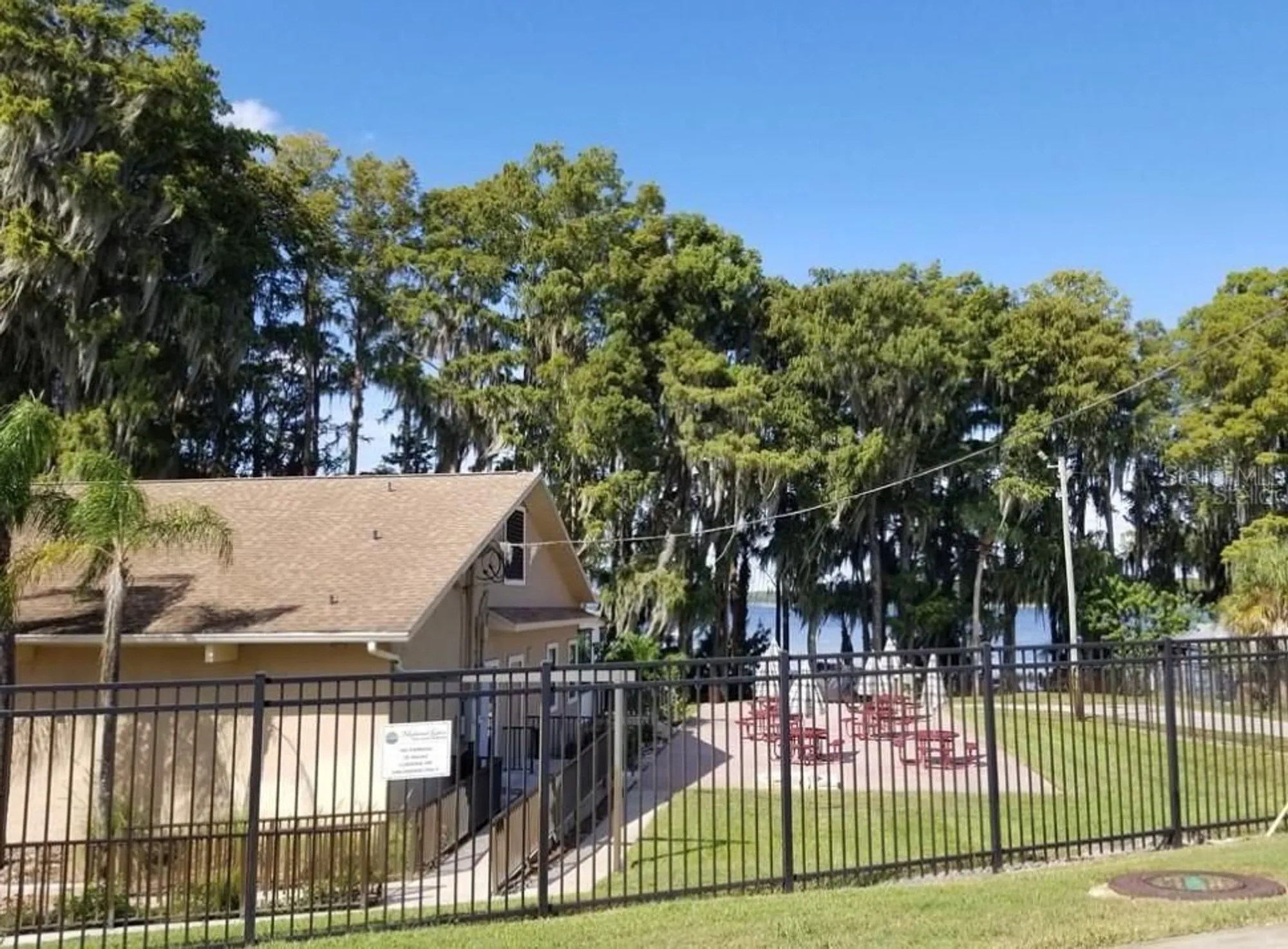 Property Slideshow image 47 of 62 | 3109 mission grove dr d, Palm Harbor, FL, 34684