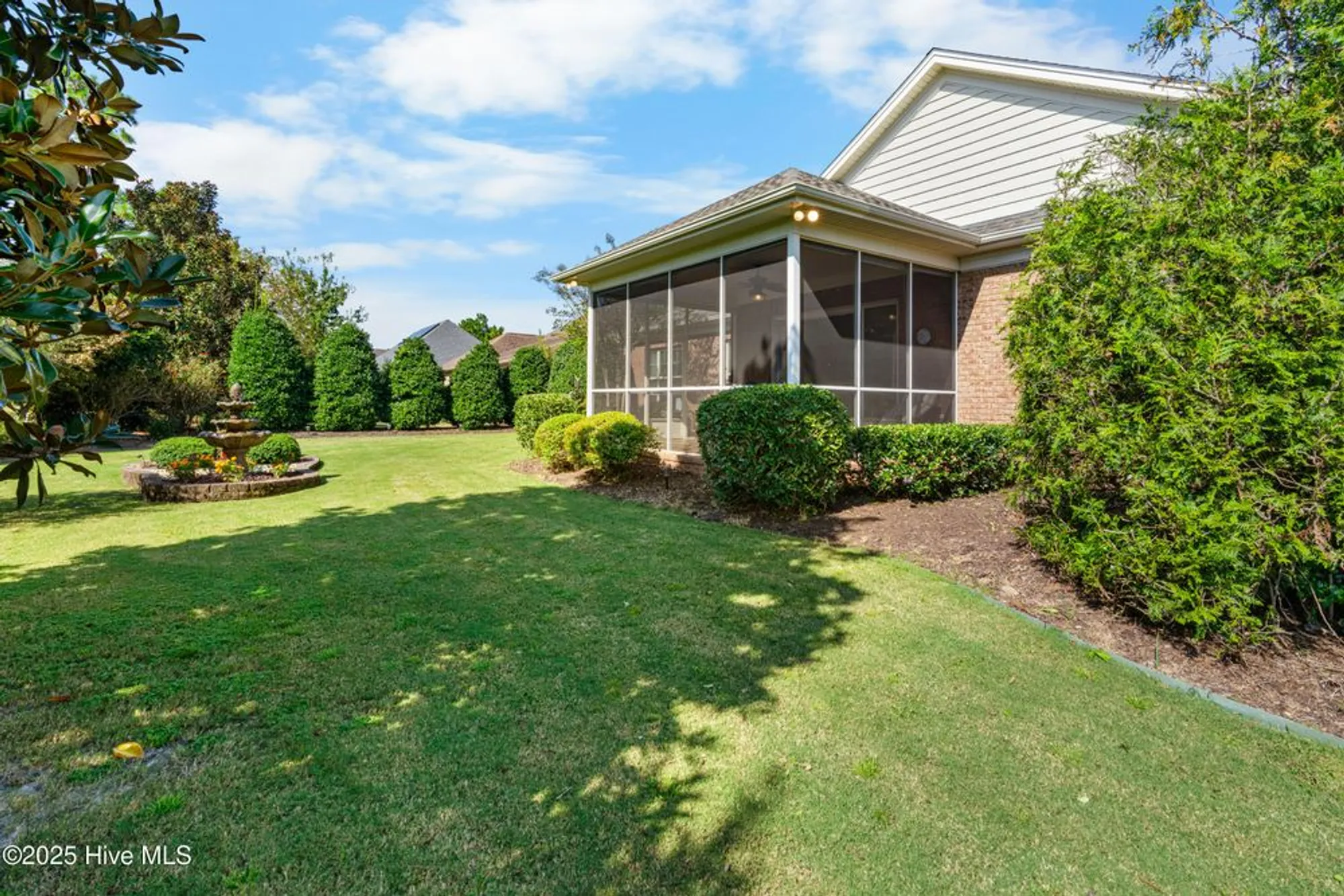 Property Slideshow image 21 of 86 | 2289 compass pointe south wynd, Leland, NC, 28451