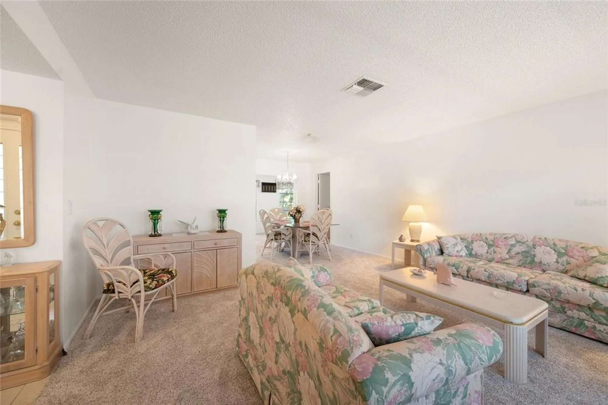 Property Slideshow image 12 of 34 | 1730 dugall ct, Palm Harbor, FL, 34684