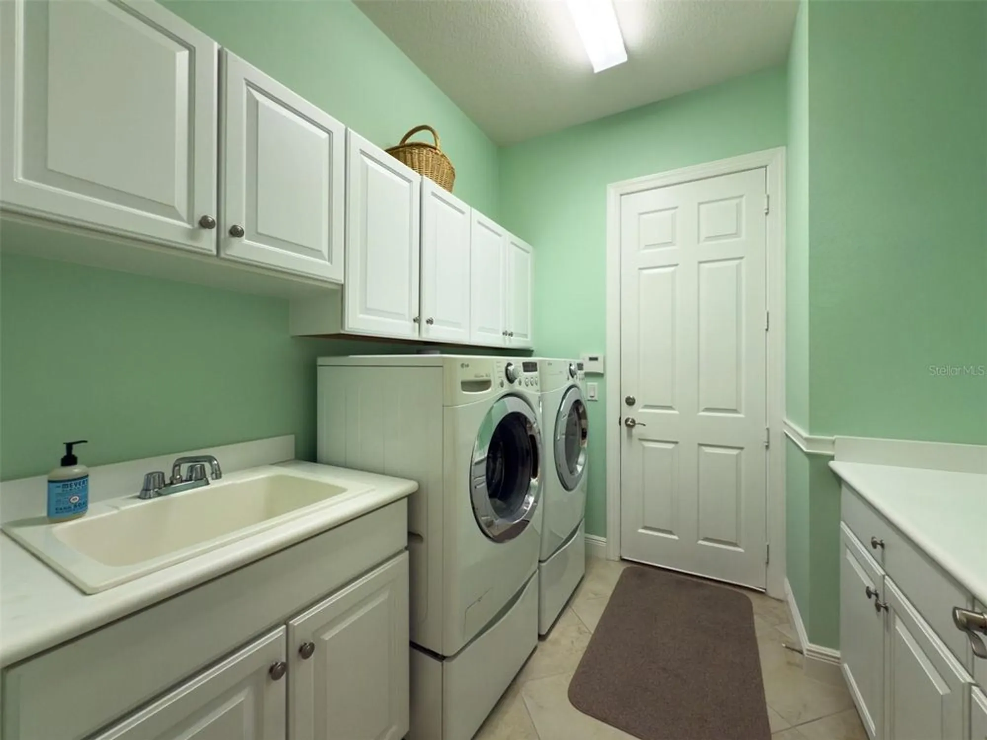 Property Slideshow image 46 of 92 | 4821 grand banks dr, Wimauma, FL, 33598