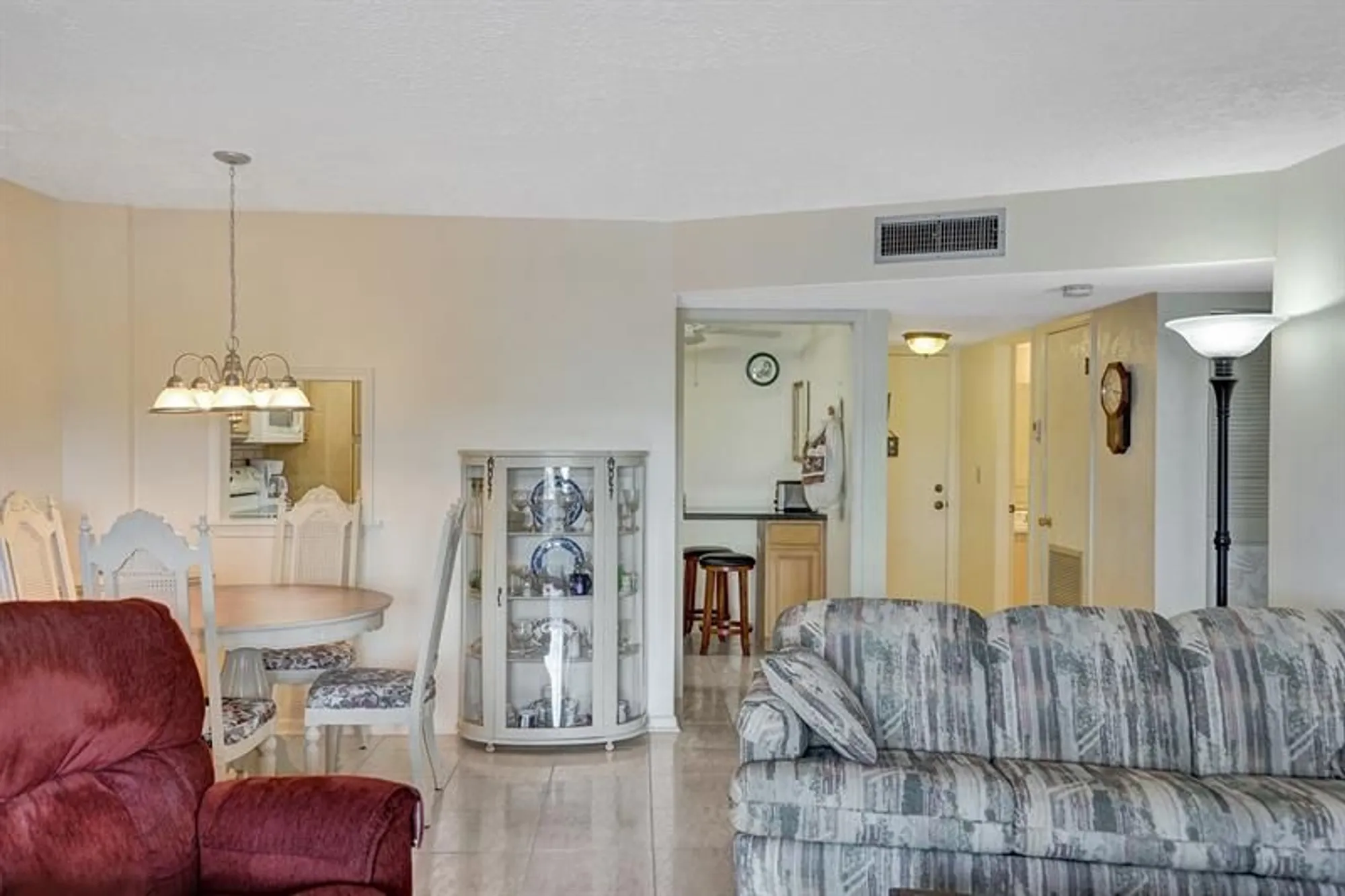 Property Slideshow image 23 of 25 | 4851 nw 21st st 412, Lauderhill, FL, 33313