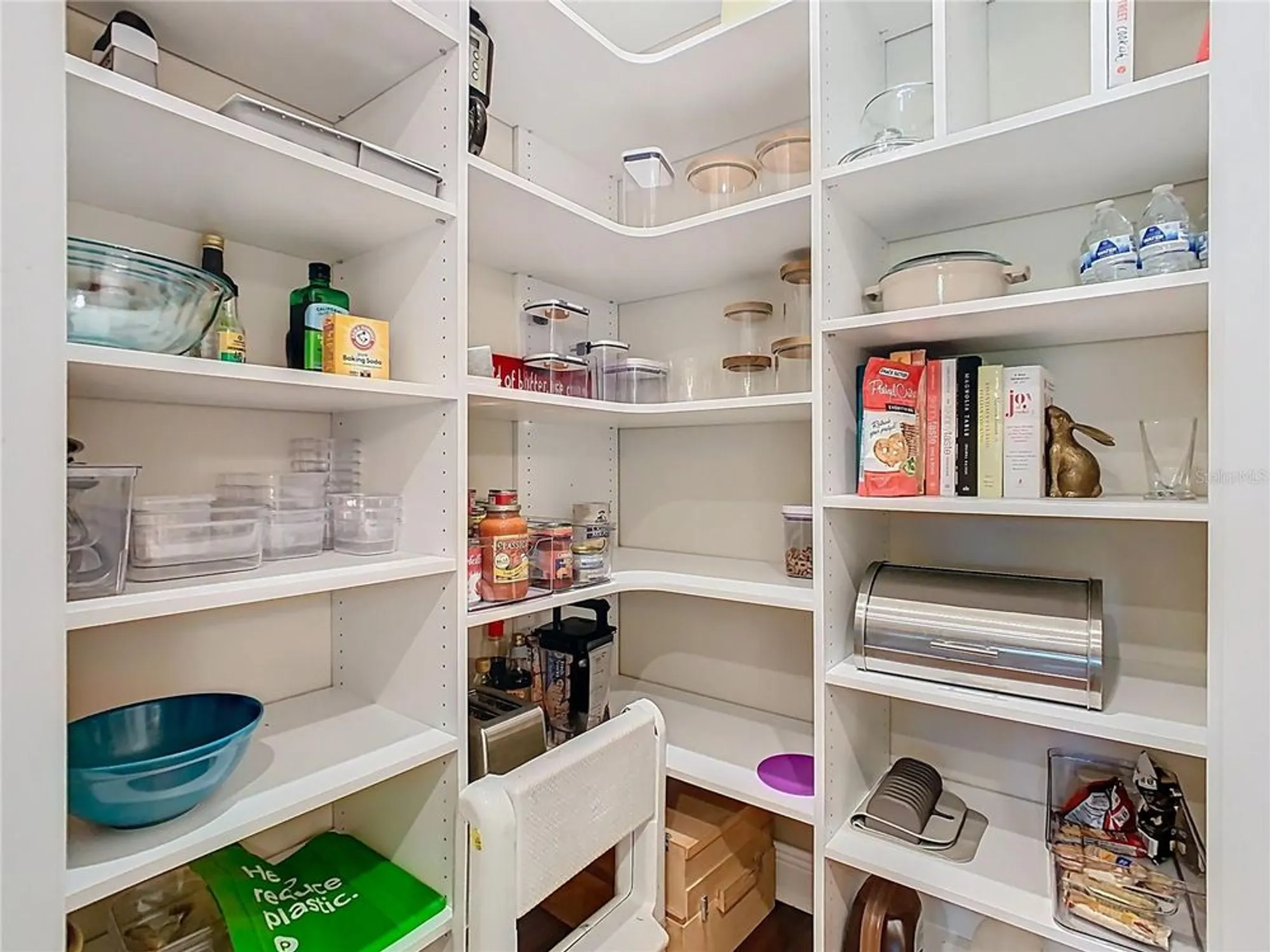 Property Slideshow image 22 of 67 | 418 treviso dr, Kissimmee, FL, 34759