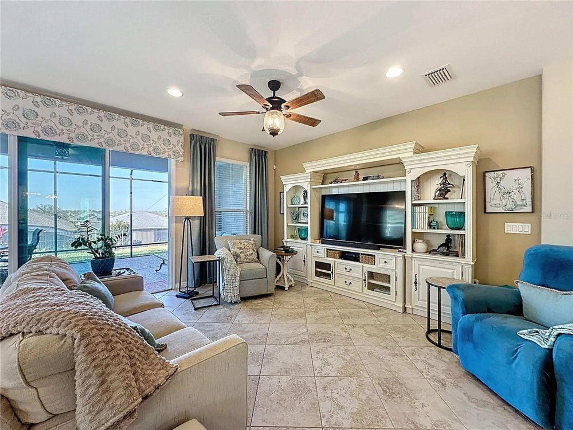 Property Slideshow image 4 of 82 | 615 conservation blvd, Groveland, FL, 34736