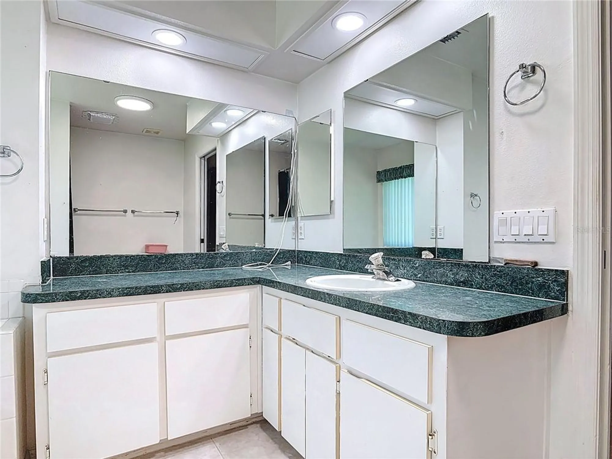 Property Slideshow image 30 of 67 | 5925 grass ct, Leesburg, FL, 34748