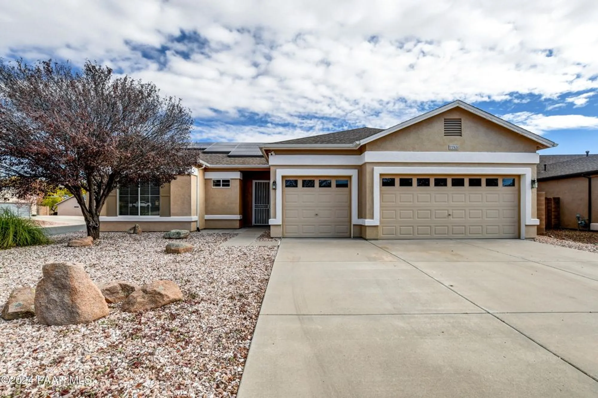 Property Slideshow image 1 of 58 | 7753 n siesta sunset ln, Prescott Valley, AZ, 86315