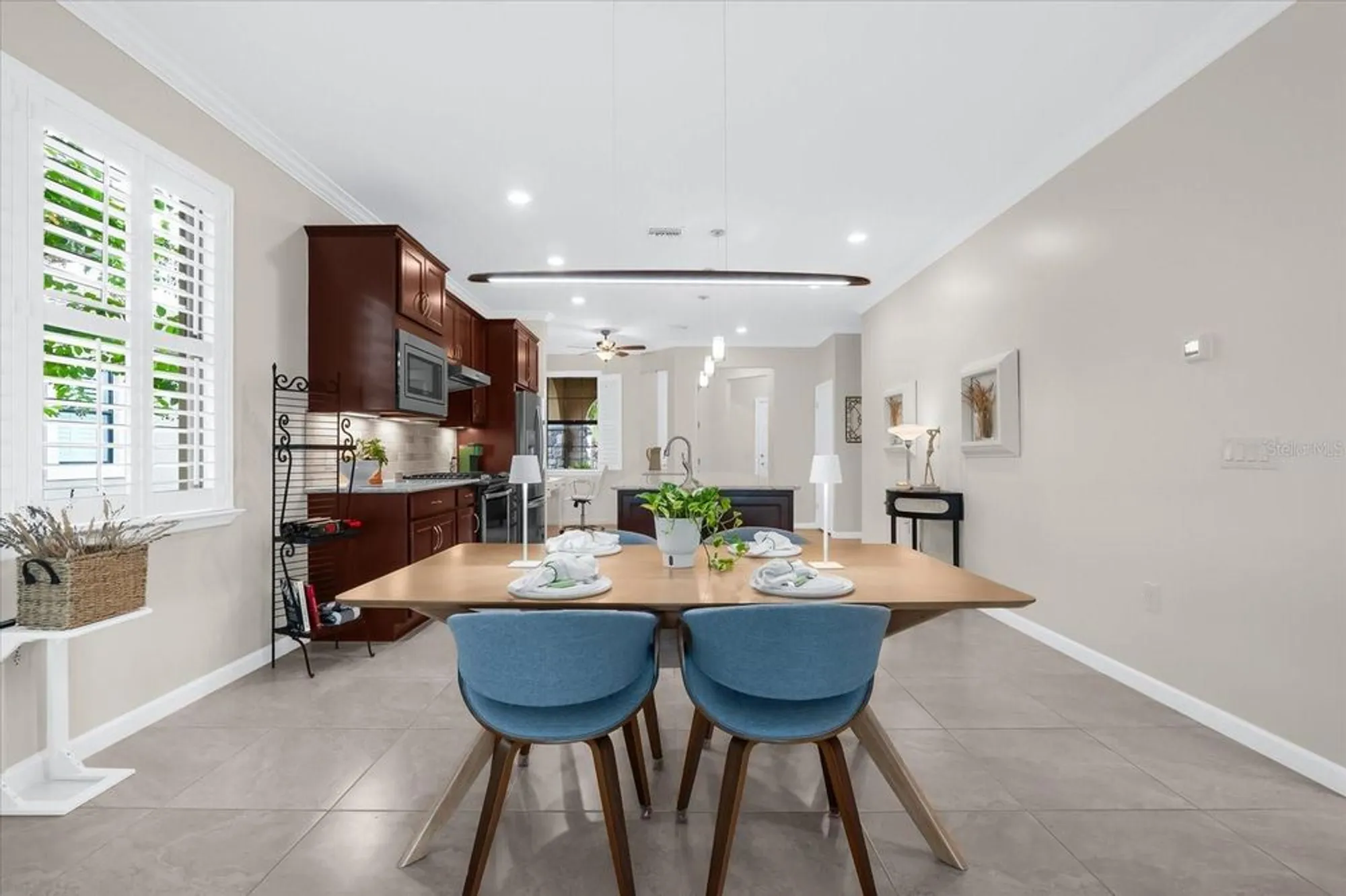 Property Slideshow image 13 of 98 | 7612 kirkland cv, Bradenton, FL, 34202