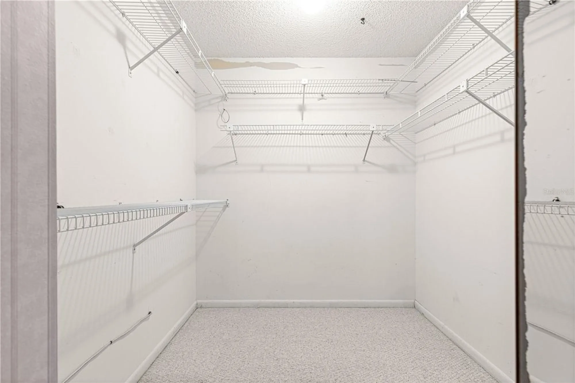 Property Slideshow image 14 of 31 | 8714 sw 92nd ln a, Ocala, FL, 34481