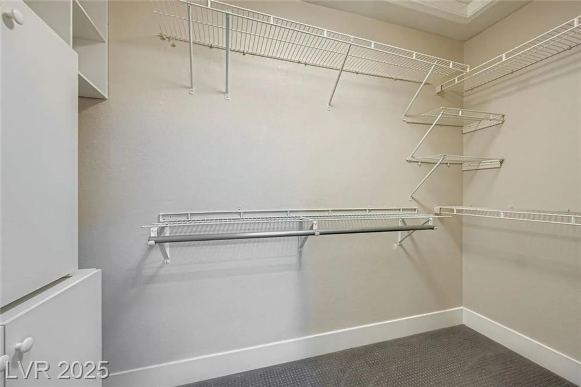 Property Slideshow image 25 of 40 | 9045 firebird dr, Las Vegas, NV, 89134